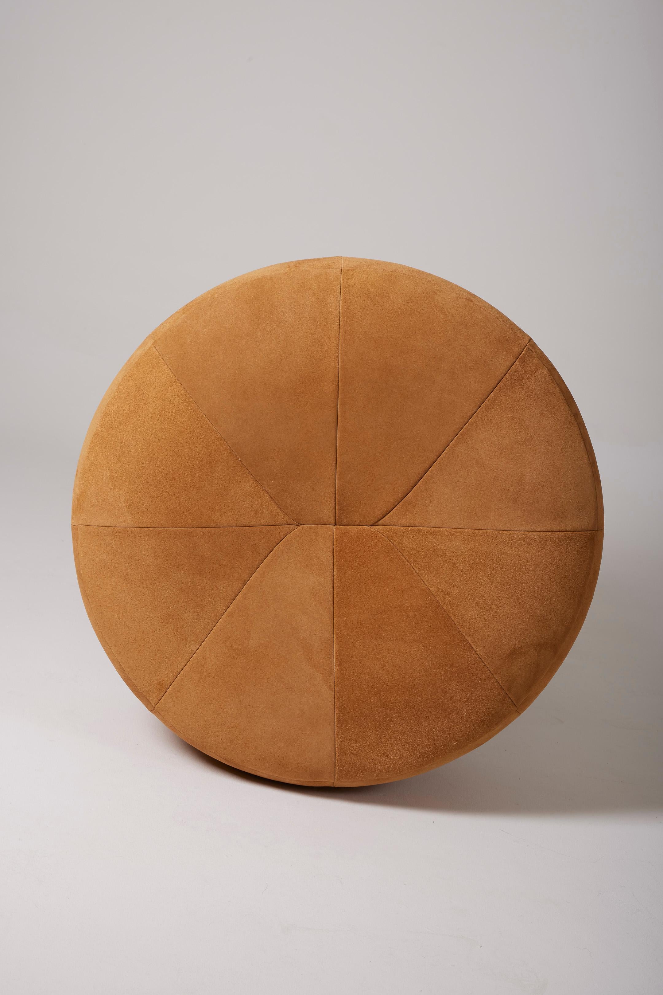 Pumpkin pouf by Pierre Paulin In Excellent Condition In PARIS, FR