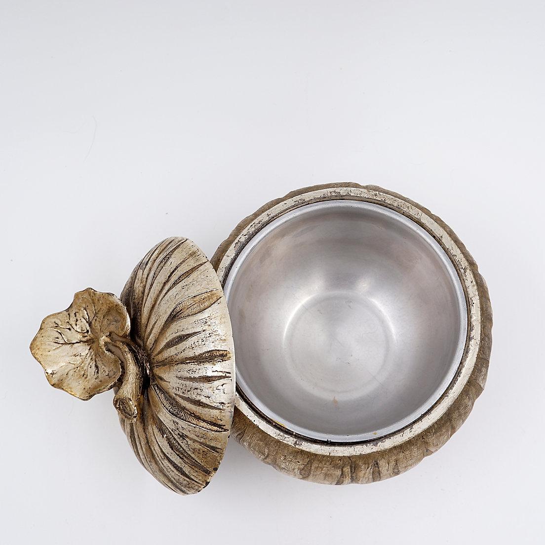 Italian Pumpkin-shaped ice bucket with textured details on the skin and leaves. For Sale
