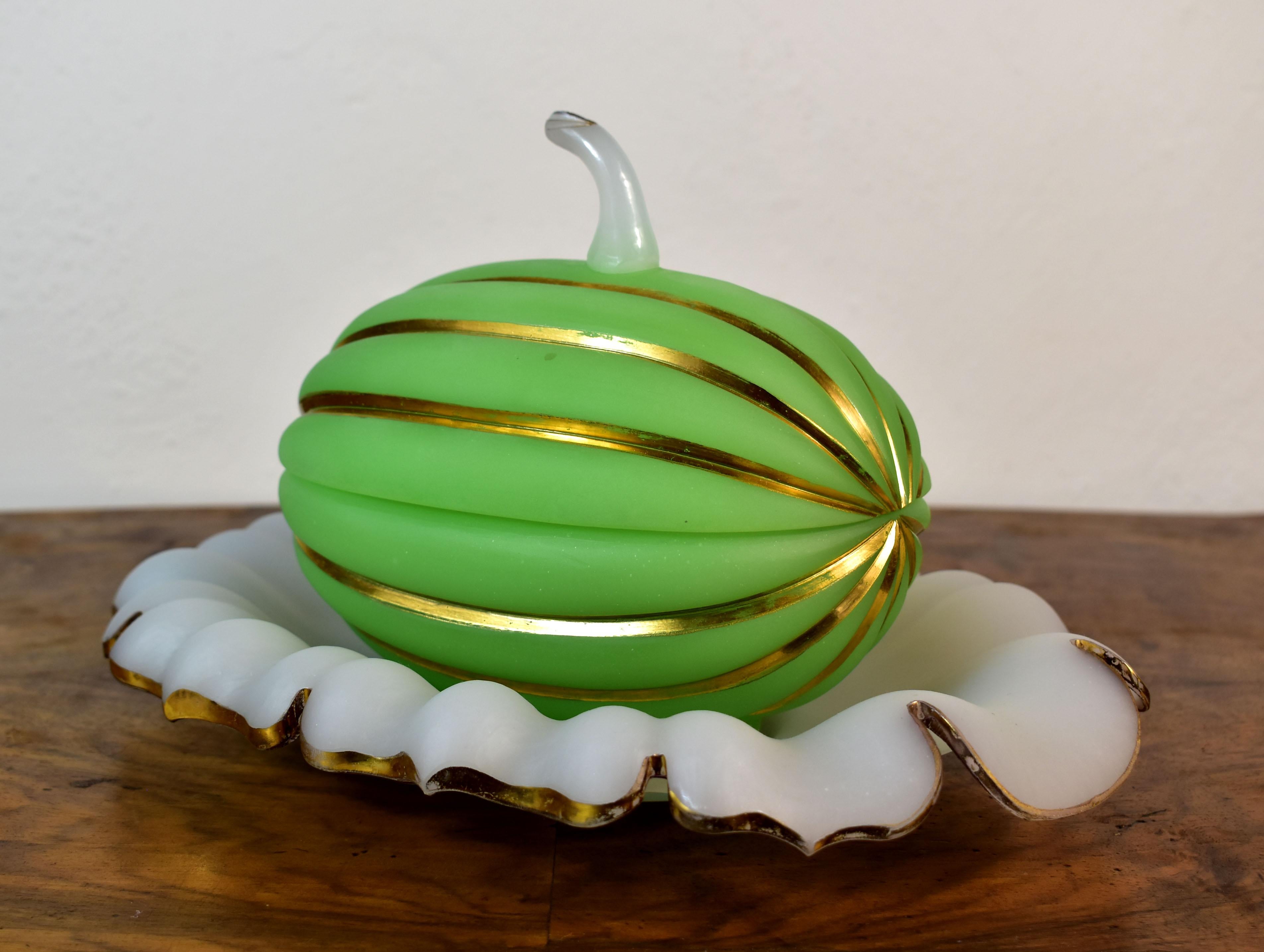 Pumpkin-Shaped Opaline Glass Jar Bohemian Glass 19th Century For Sale 10