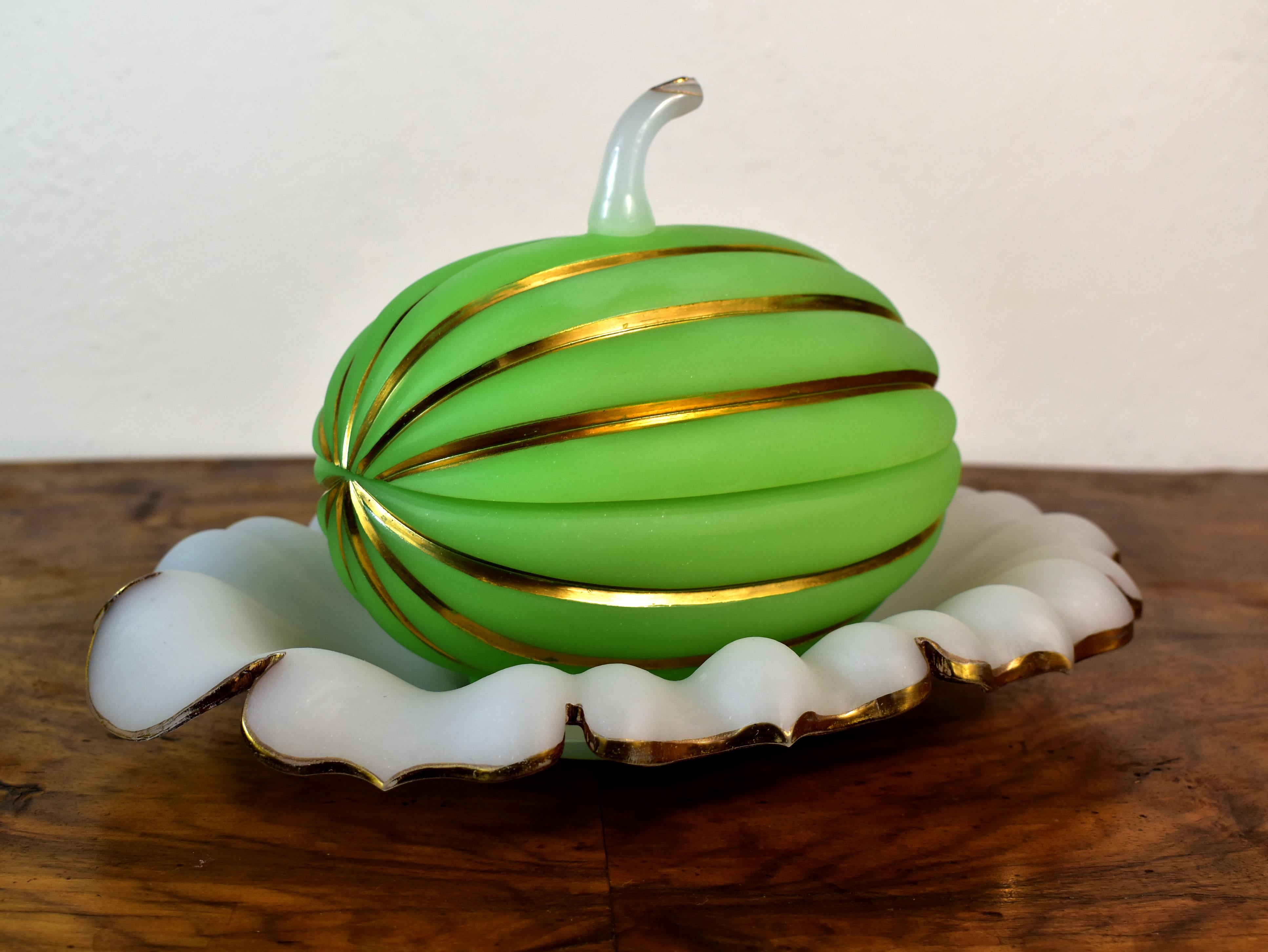Pumpkin-Shaped Opaline Glass Jar Bohemian Glass 19th Century For Sale 11