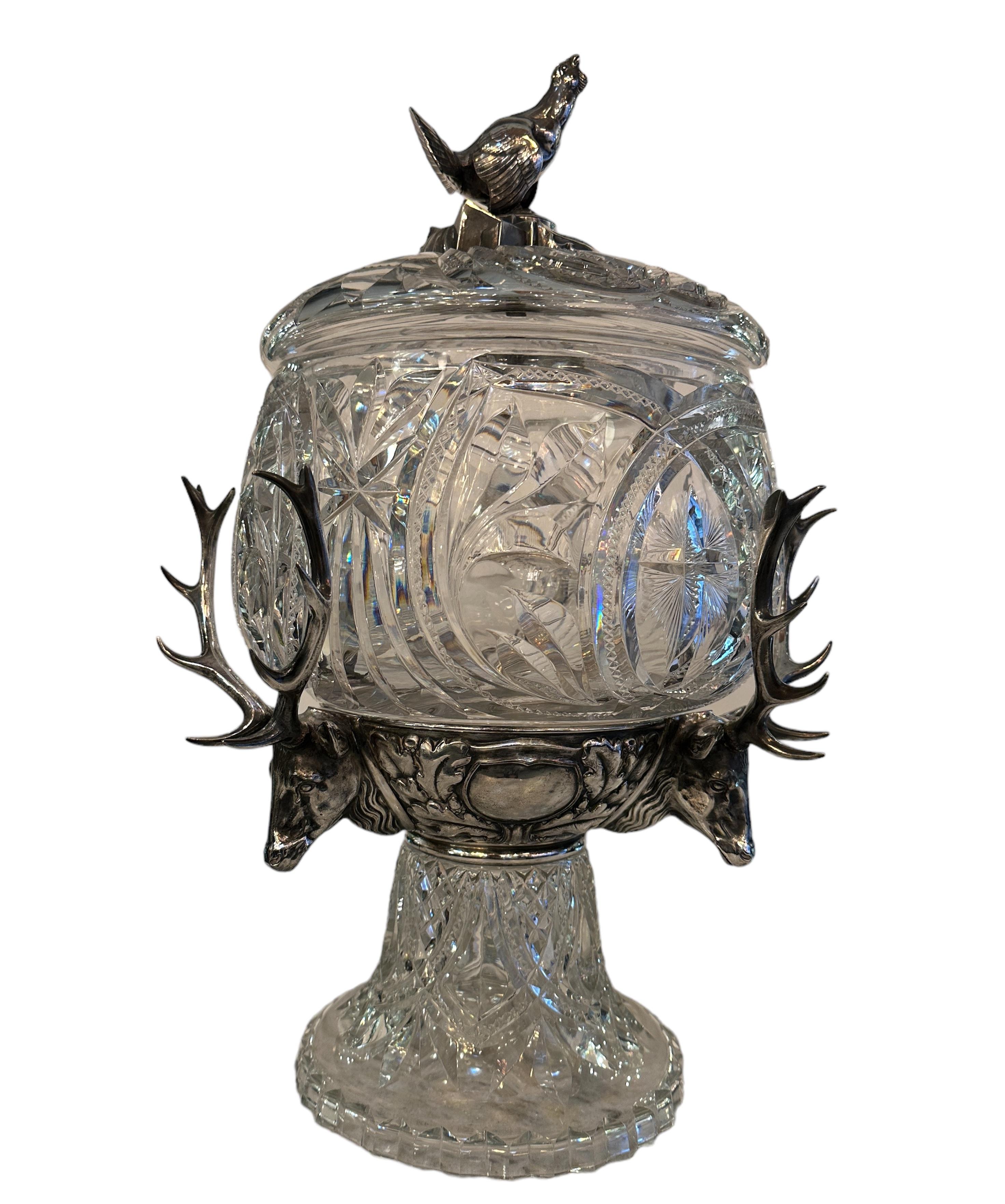 Punch Bowl with Deer Style and peacock , Jugendstil, Art Nouveau, Liberty, 1910 For Sale 13