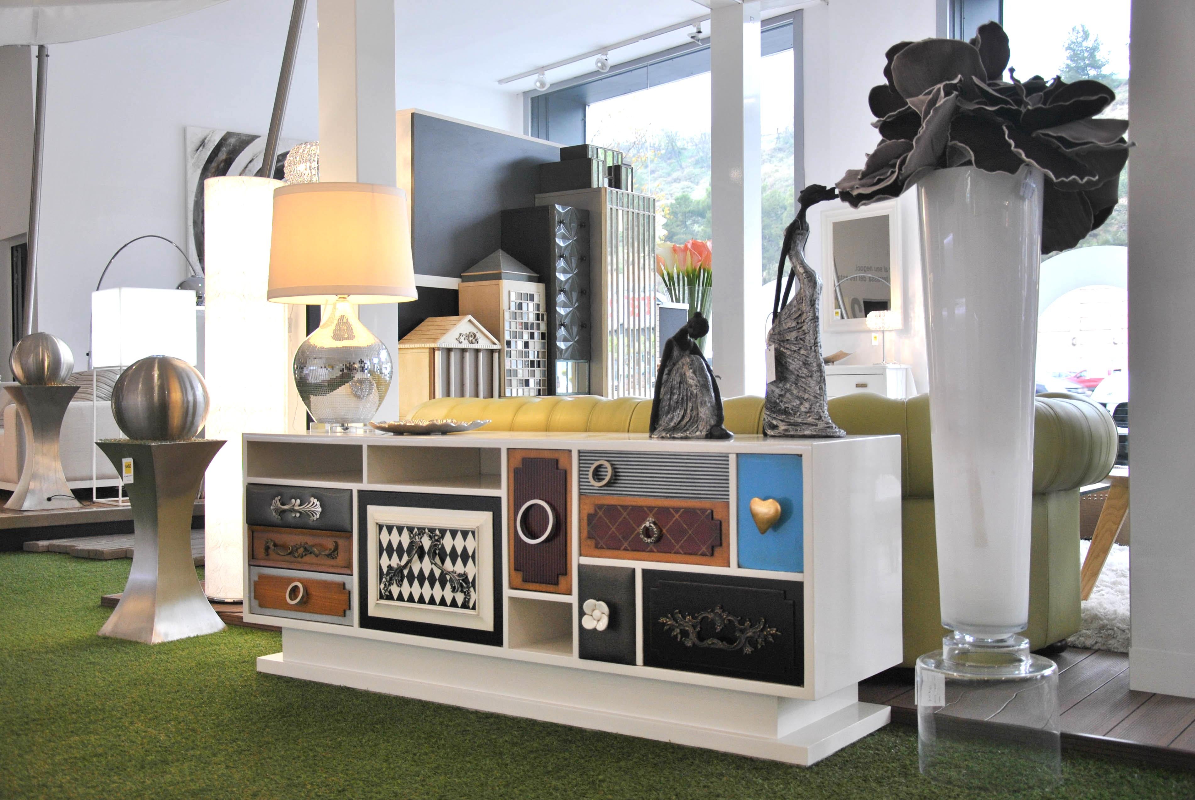 Punk-Sideboard 170 von Lola Glamour im Zustand „Neu“ im Angebot in Geneve, CH