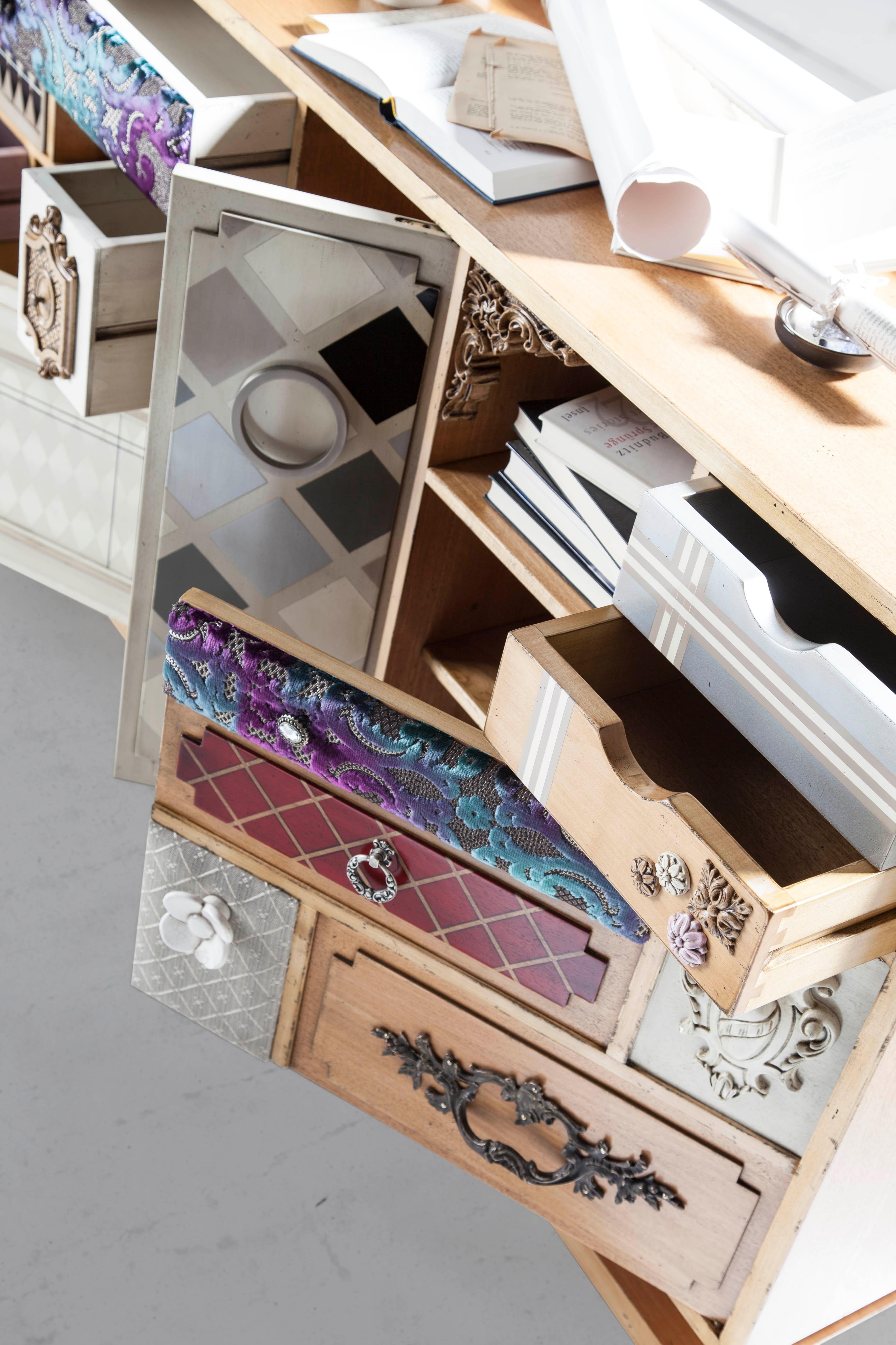 Punk-Sideboard 190 von Lola Glamour im Angebot 3