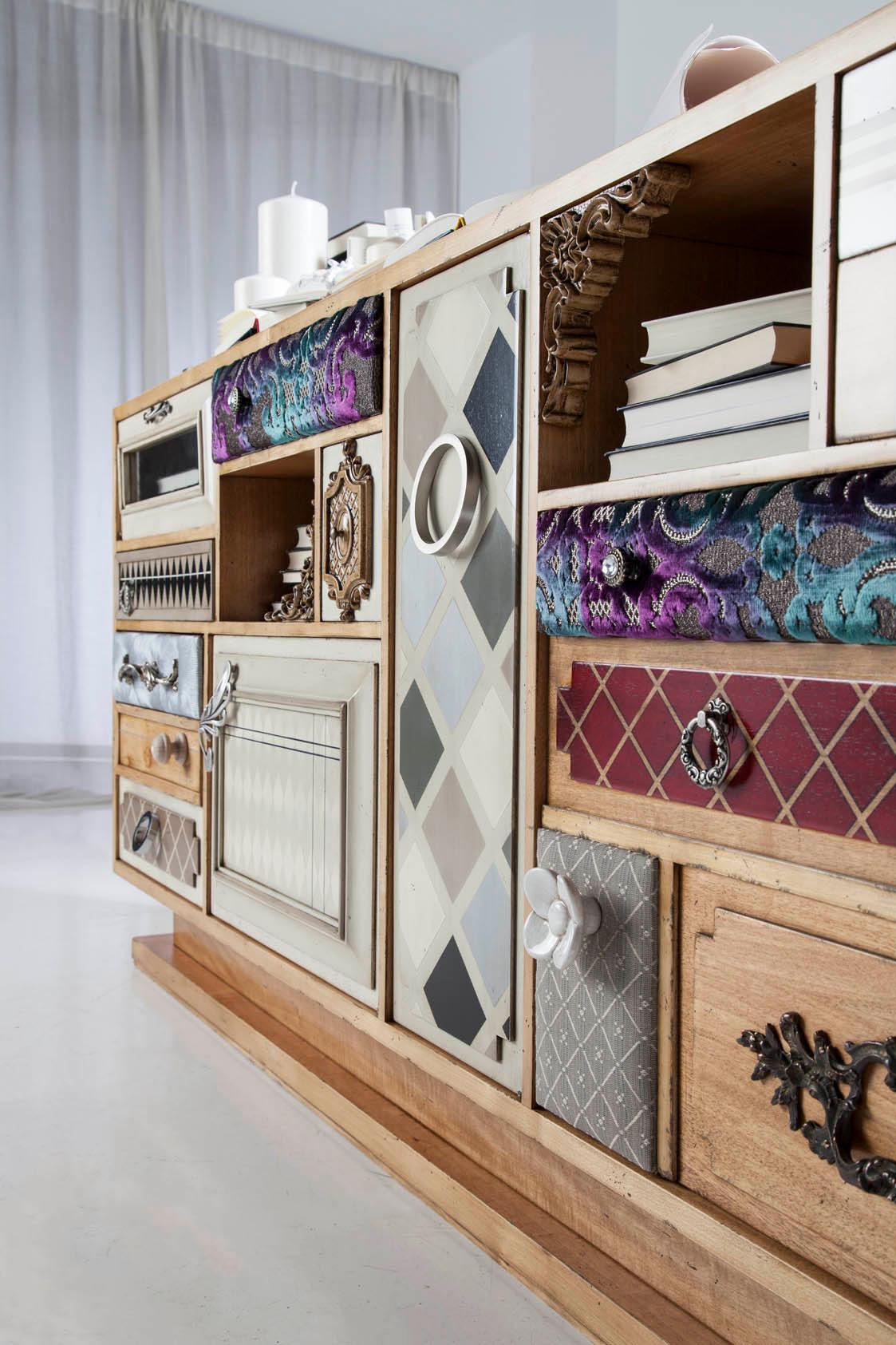 Punk-Sideboard 190 von Lola Glamour (Postmoderne) im Angebot