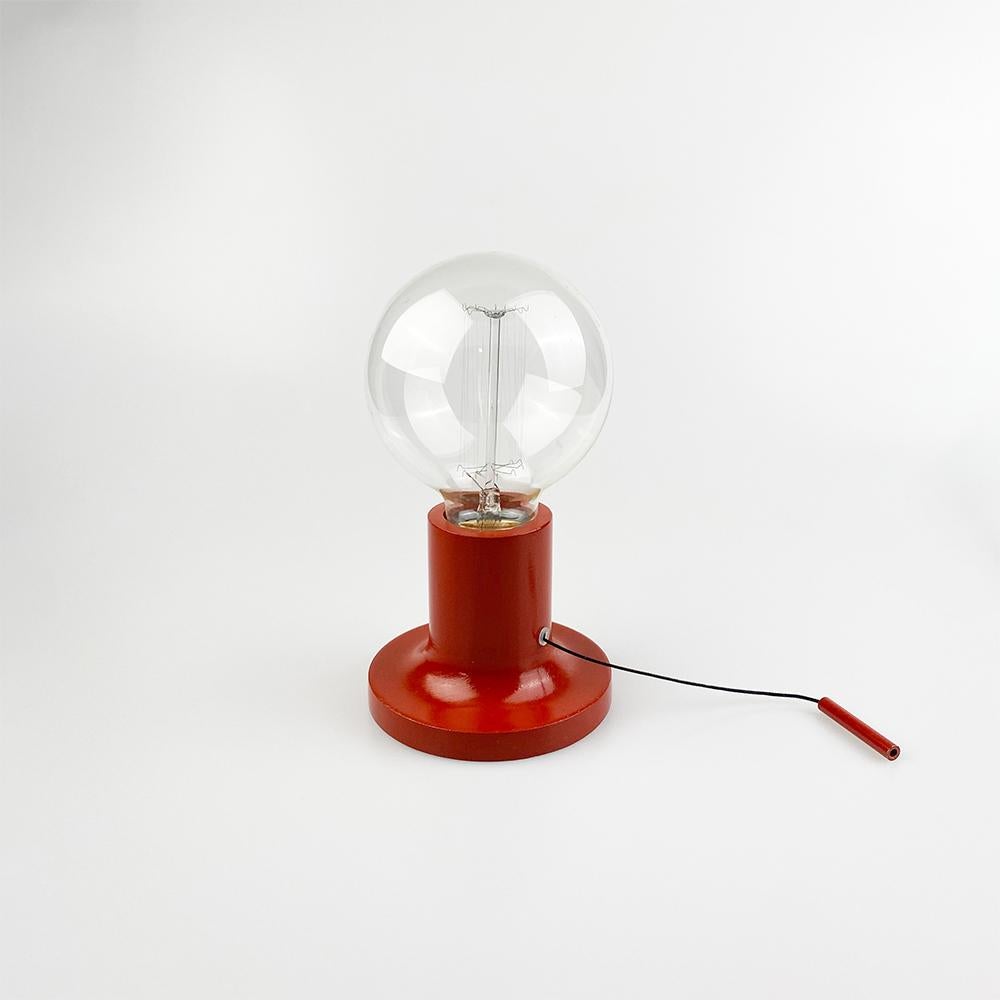 Punt Wall Lamp Designed by Jordi Veciana and Skye Maunsell for Carpyen In Excellent Condition In FERROL, ES