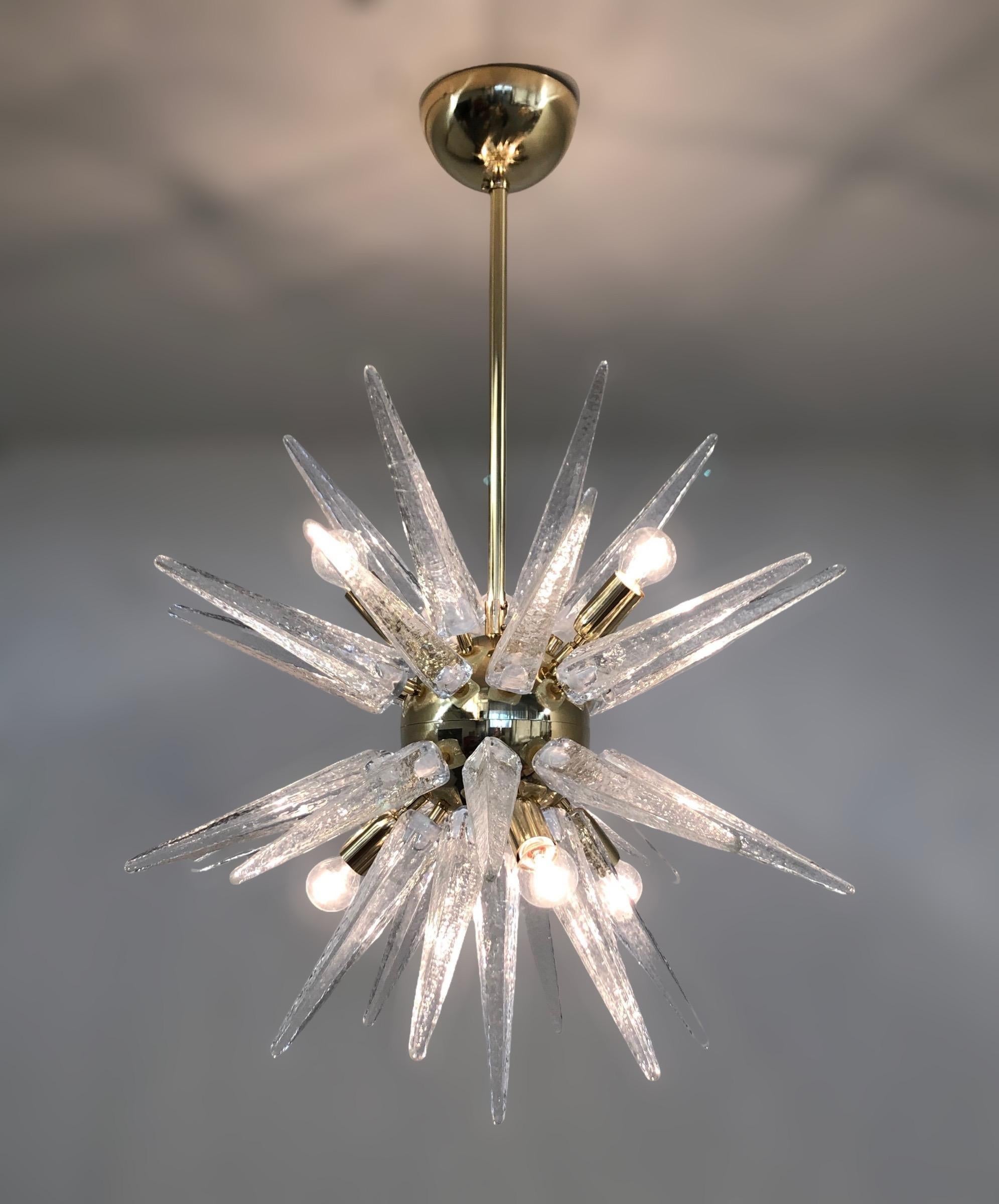 XXI secolo e contemporaneo Lampadario Puntali Sputnik di Fabio Ltd in vendita