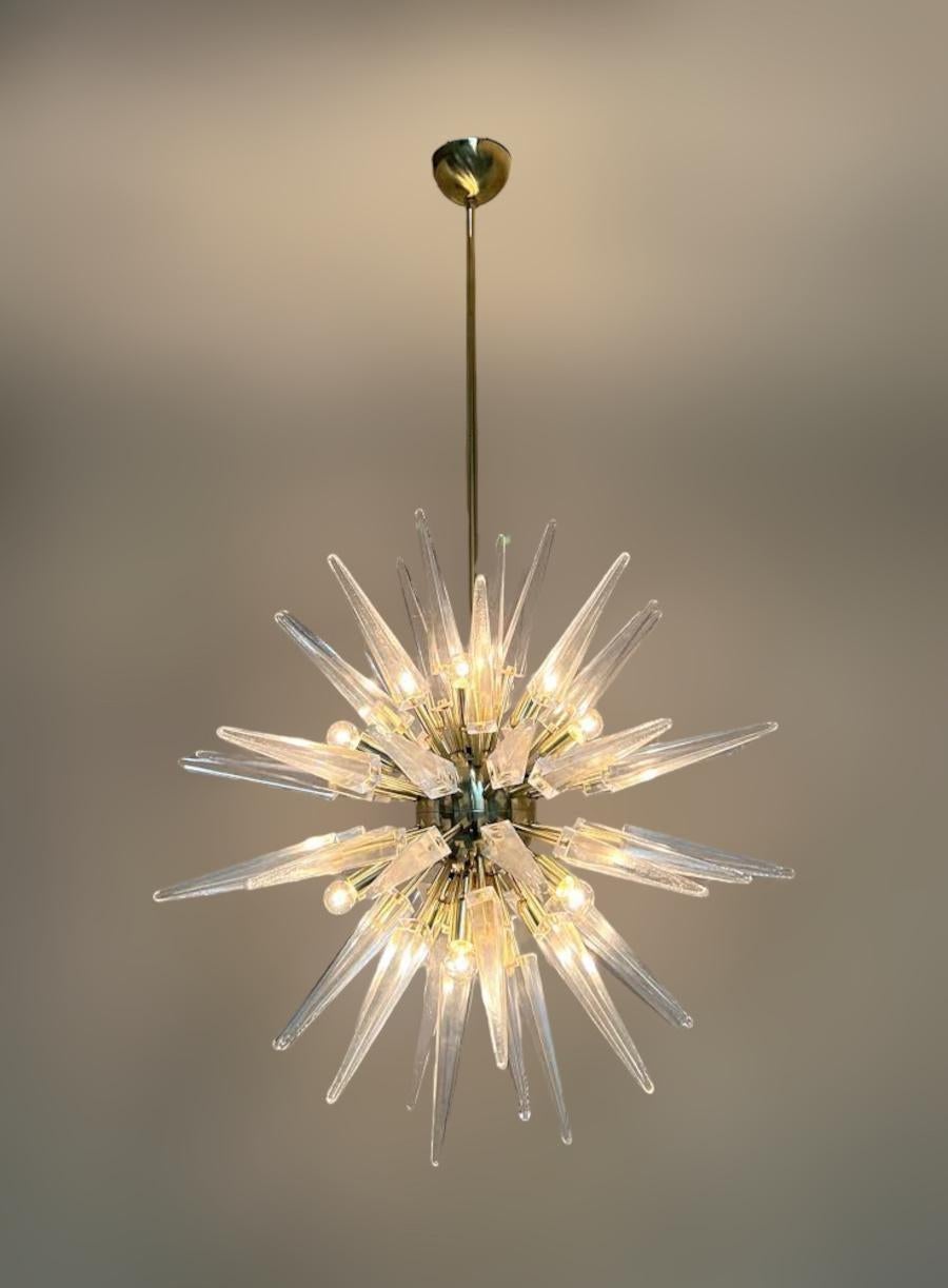 XXI secolo e contemporaneo Lampadario Puntali Sputnik di Fabio Ltd in vendita
