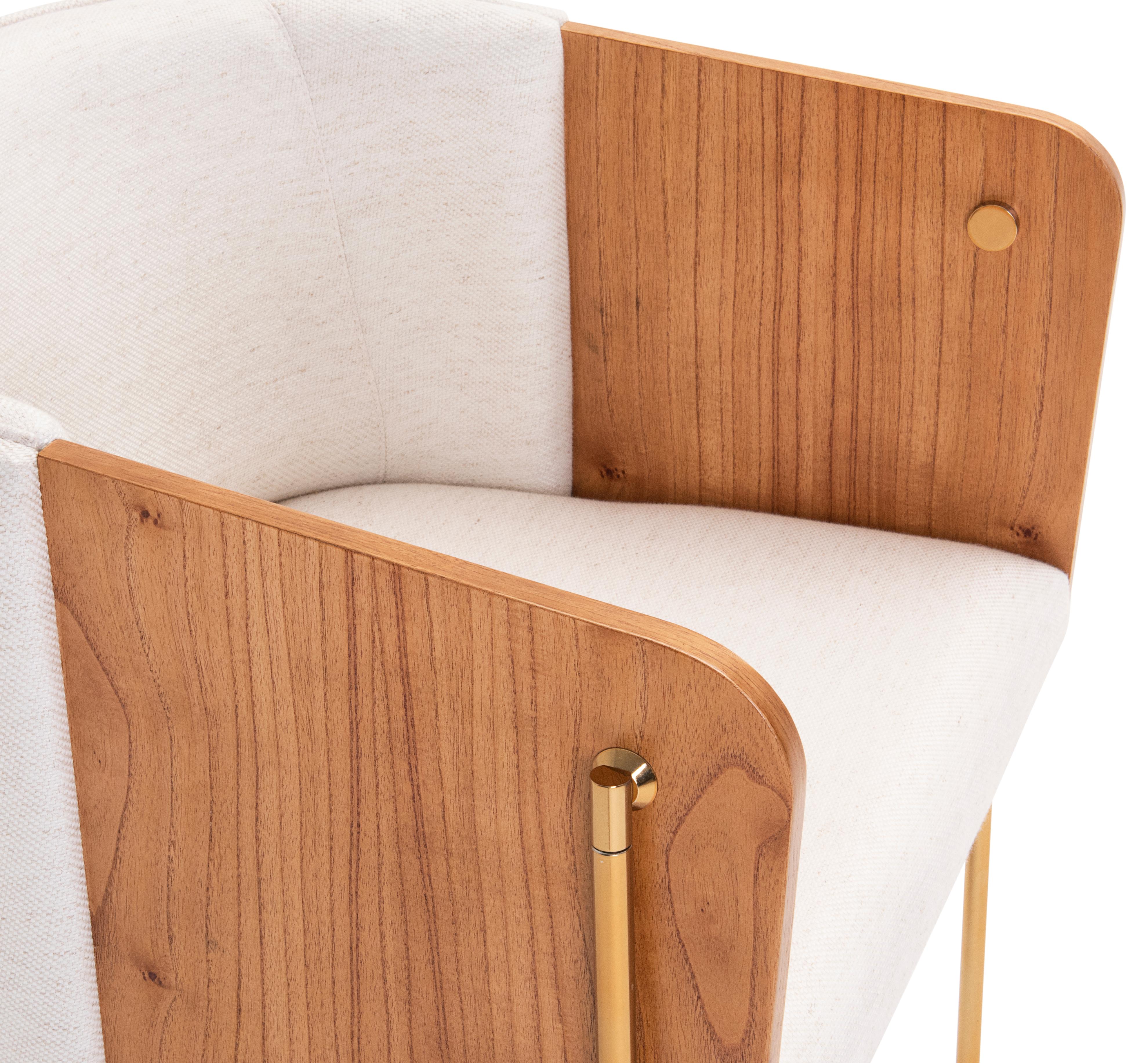Sessel „Punto“ aus Holz mit mehreren Laminat-Polsterungen und goldenen vier Füßen (Moderne) im Angebot