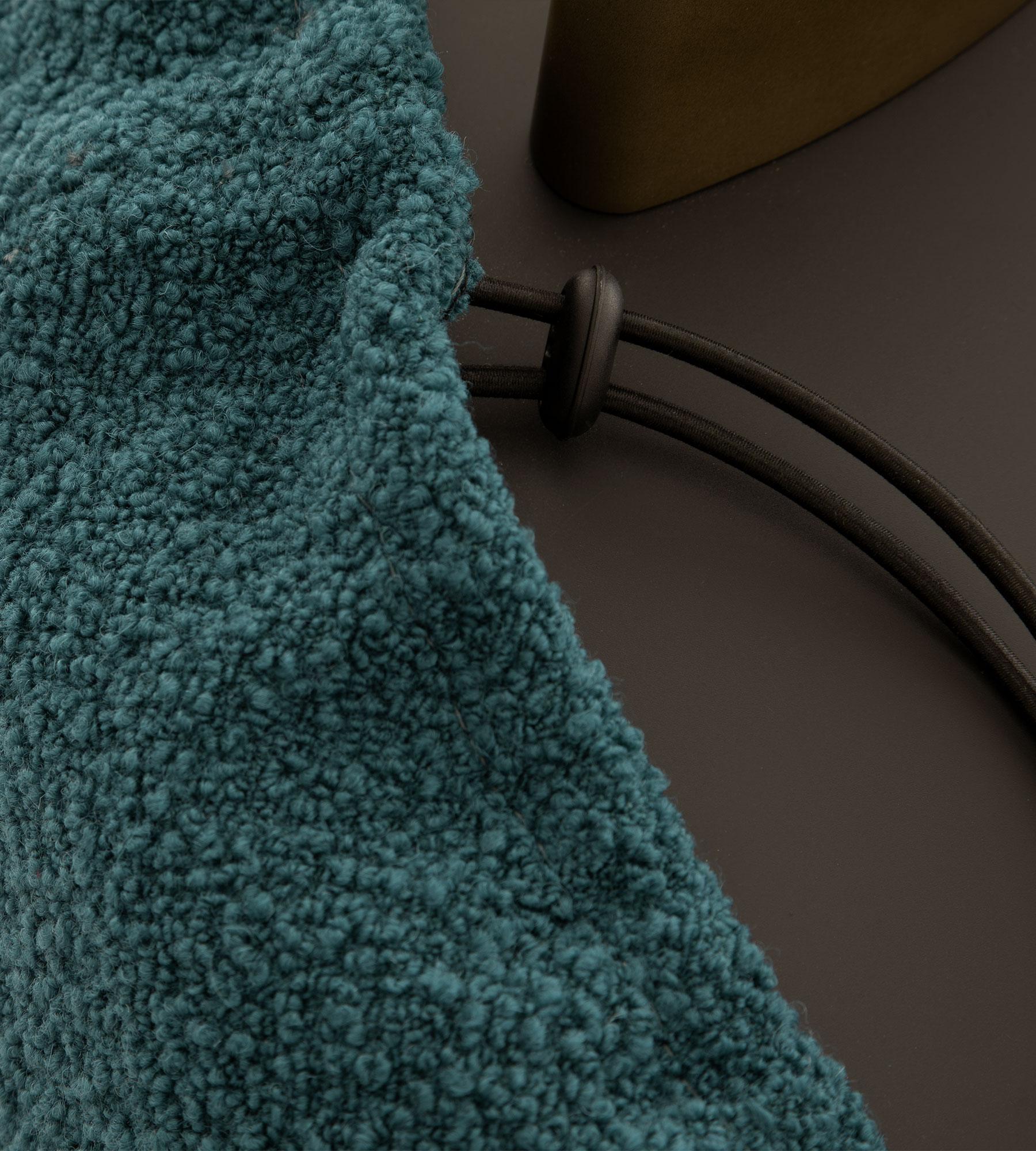 Puf de lana Bouclé Punto e Virgola de Morica Design Siglo XXI y contemporáneo en venta