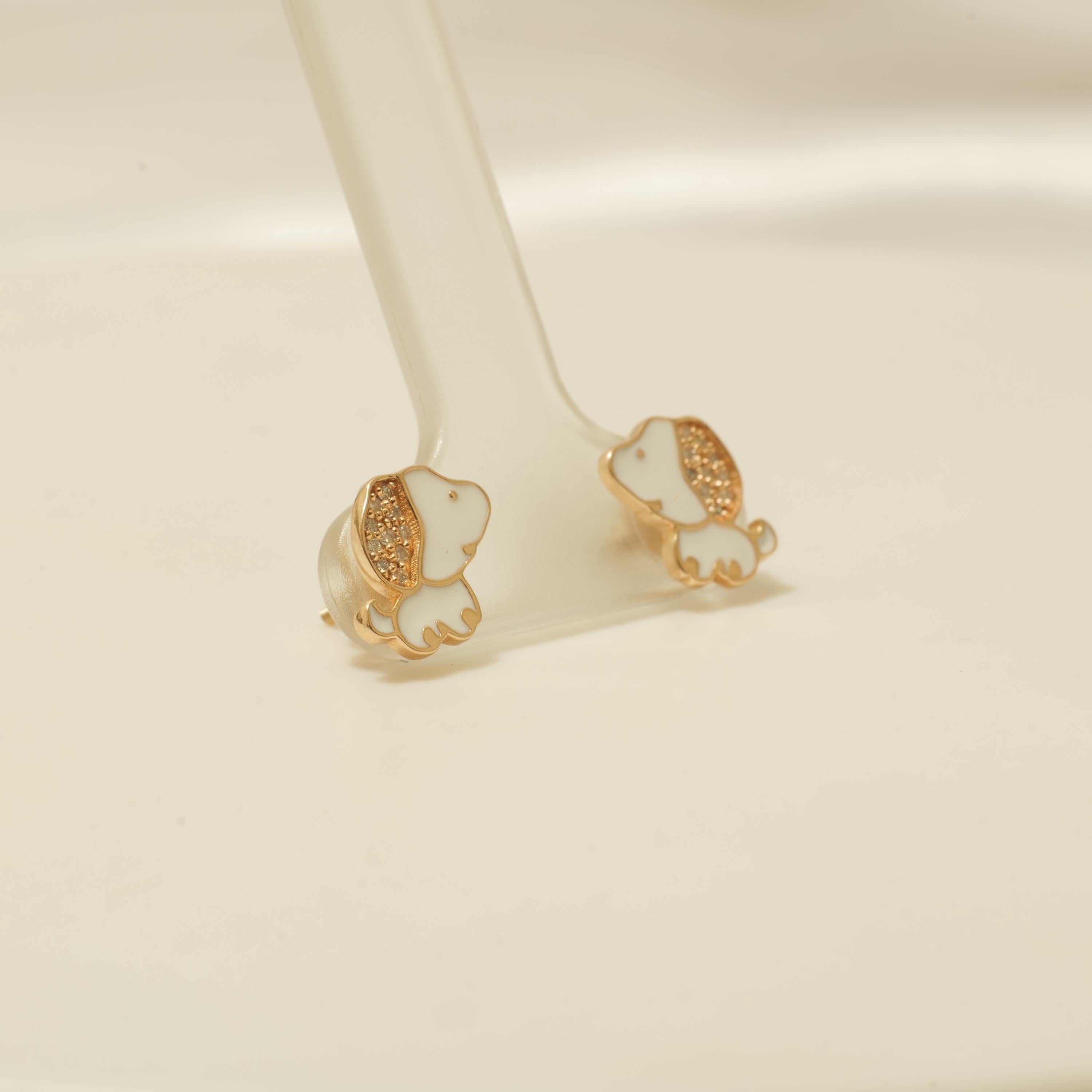 Round Cut Puppy Diamond Kids Stud Earrings in 14k Solid Gold (Certified) For Sale