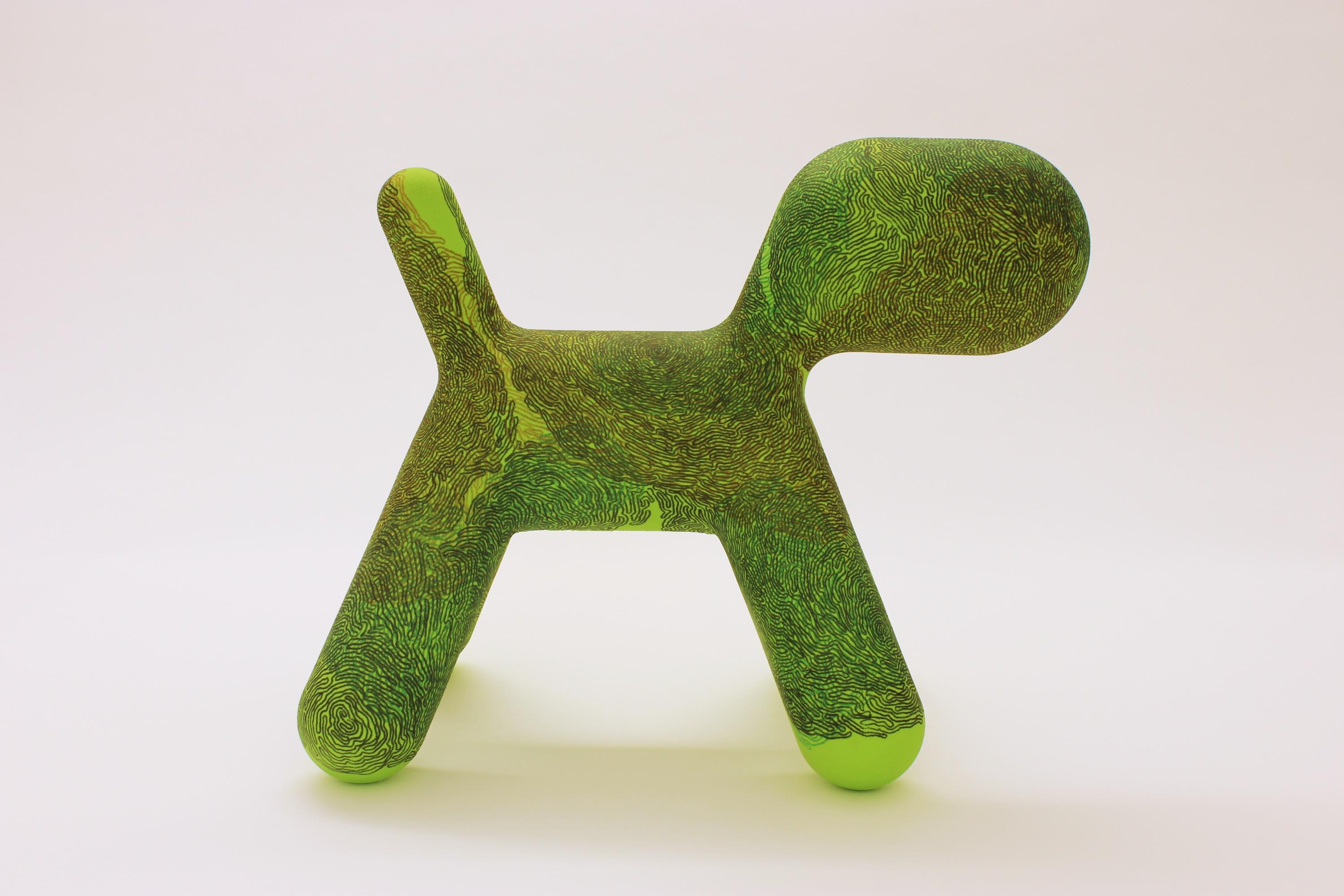 Puppy is a piece designed by Eero Aarnio for the Italian brand Magis. The contemporary art and design gallery Art321 invited different artists and designers to participate in a Puppy, the pieces were exhibited in the gallery and on the occasion of