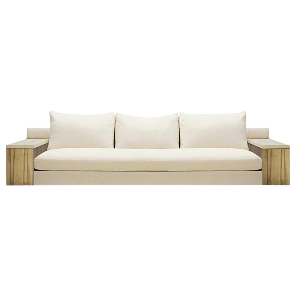 Pur Sofa by LK Edition