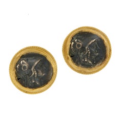 Boucles d'oreilles en or jaune 24 carats avec pièce de monnaie en argent pur