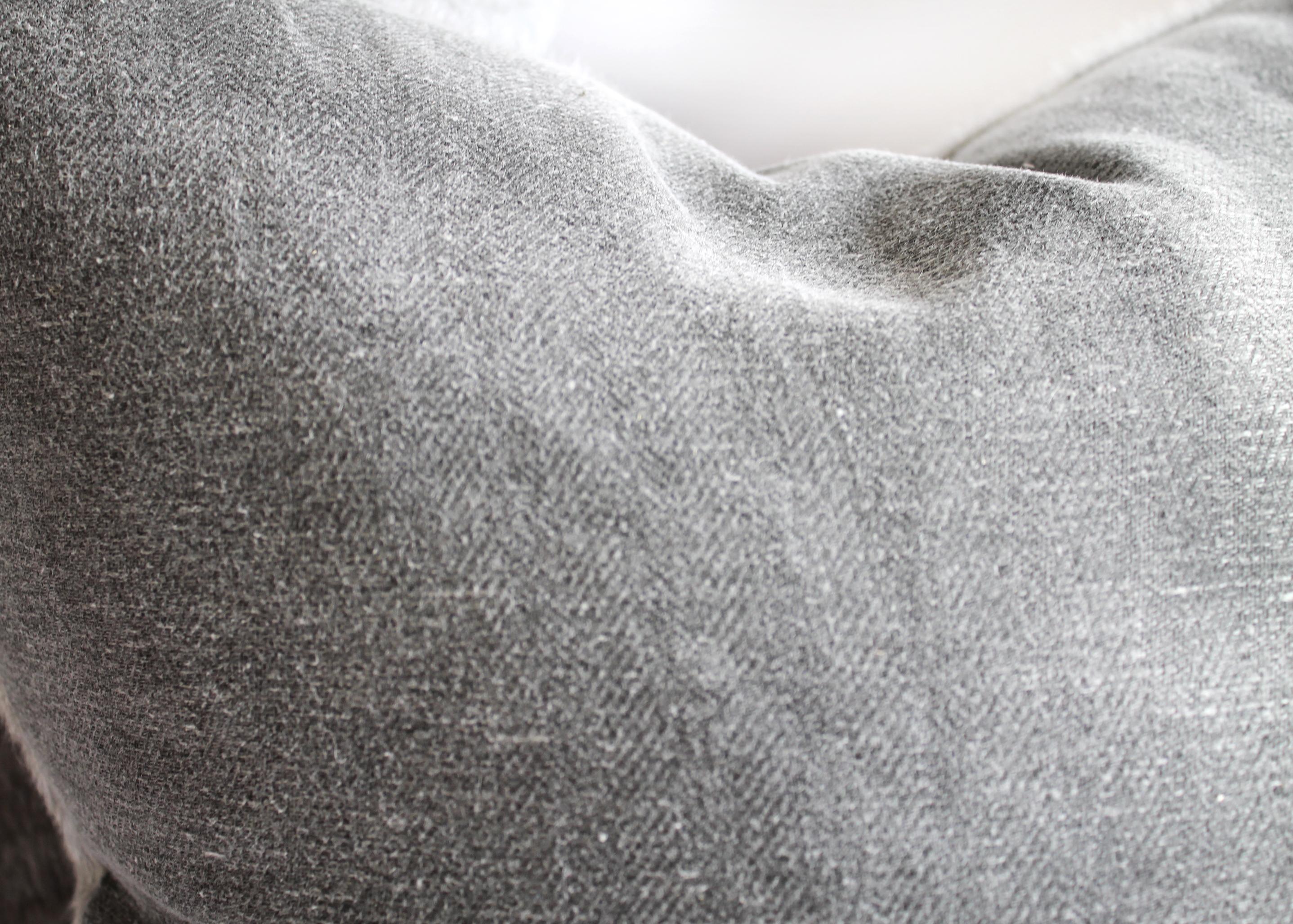Pure Alpaca and Linen Decorative Accent Pillows in Smoke Grey In New Condition In Brea, CA