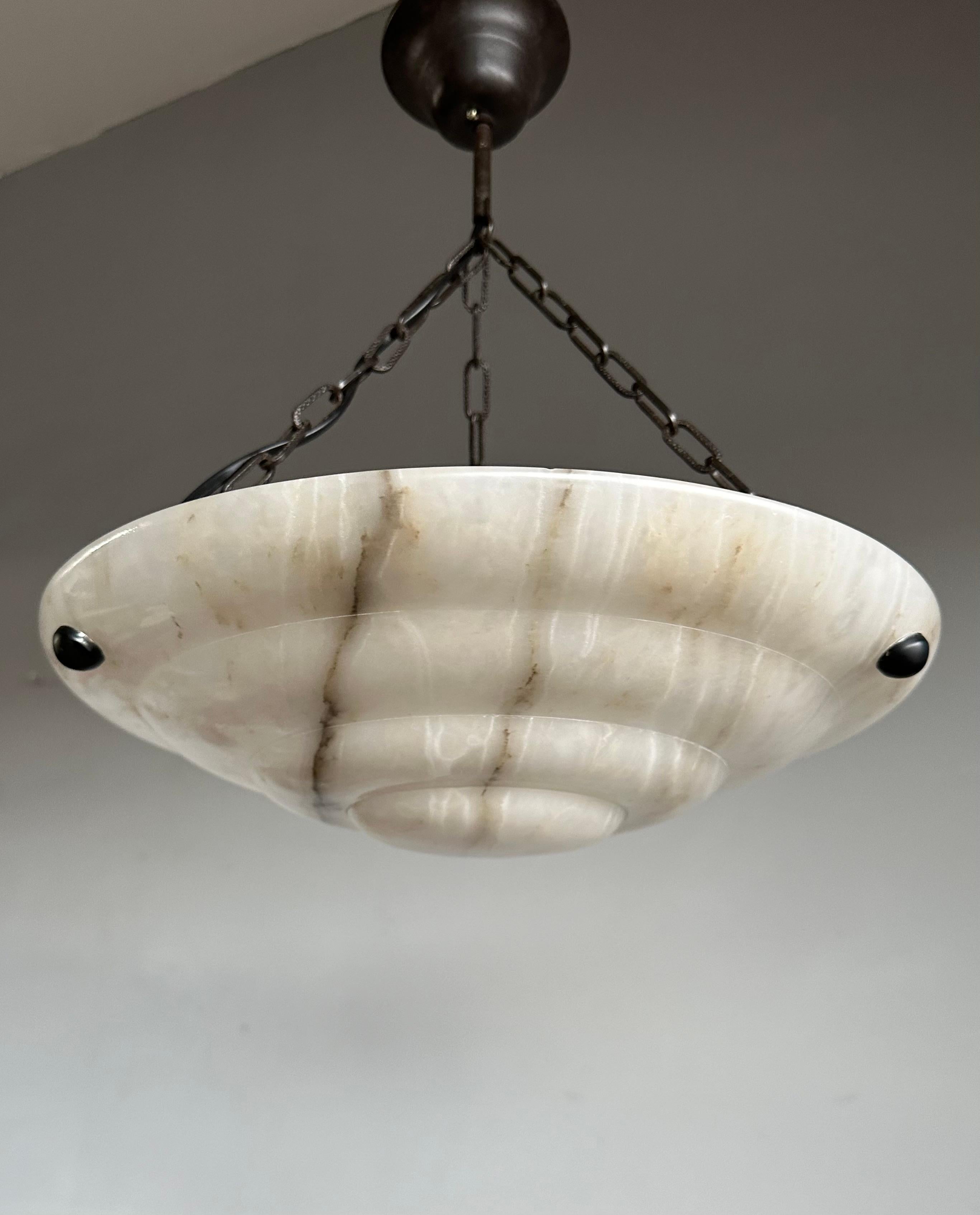 Pure Art Deco and Mint Condition White & Black Layered Alabaster Pendant Light For Sale 8