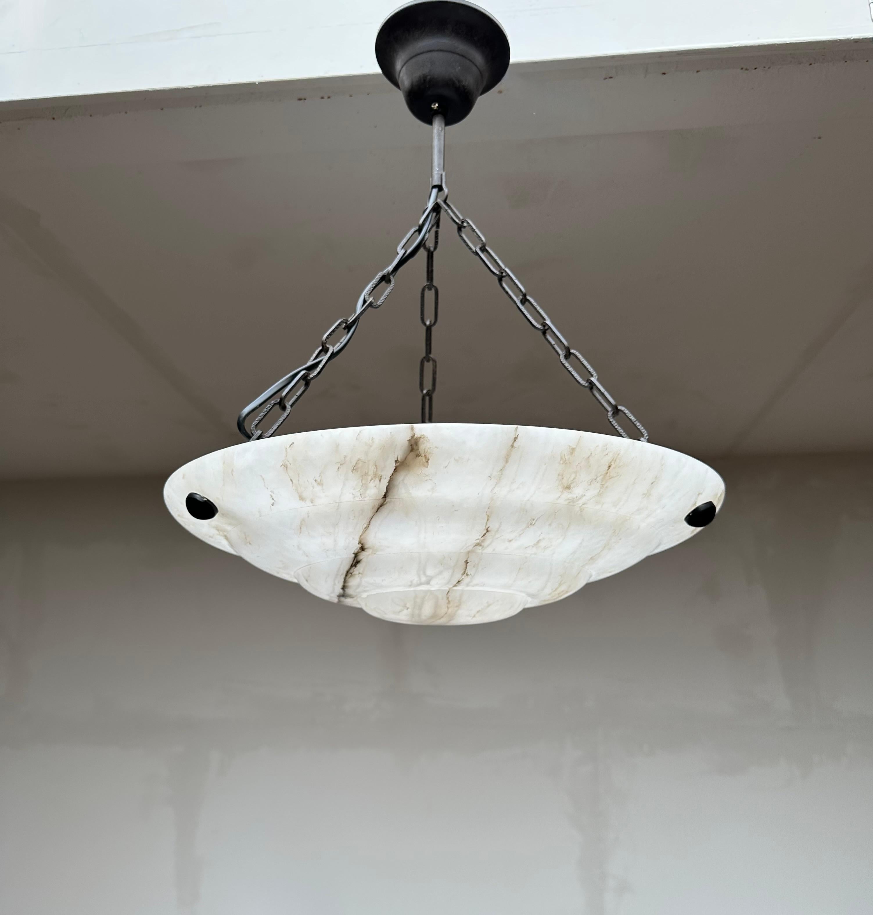 Pure Art Deco and Mint Condition White & Black Layered Alabaster Pendant Light For Sale 12