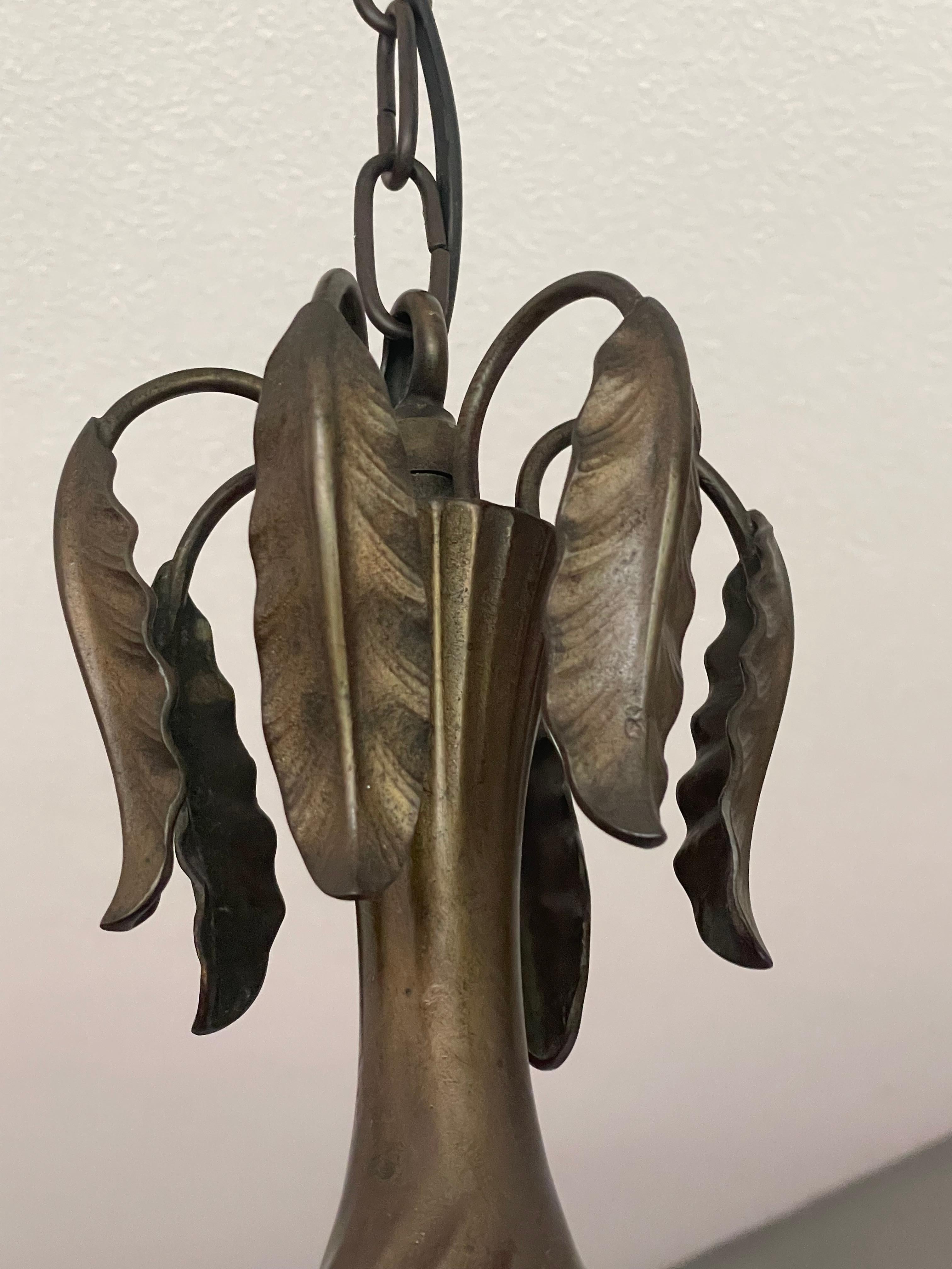 Pure Art Deco Bronze & Alabaster Chandelier w. Stylized Running Deer Sculptures For Sale 7