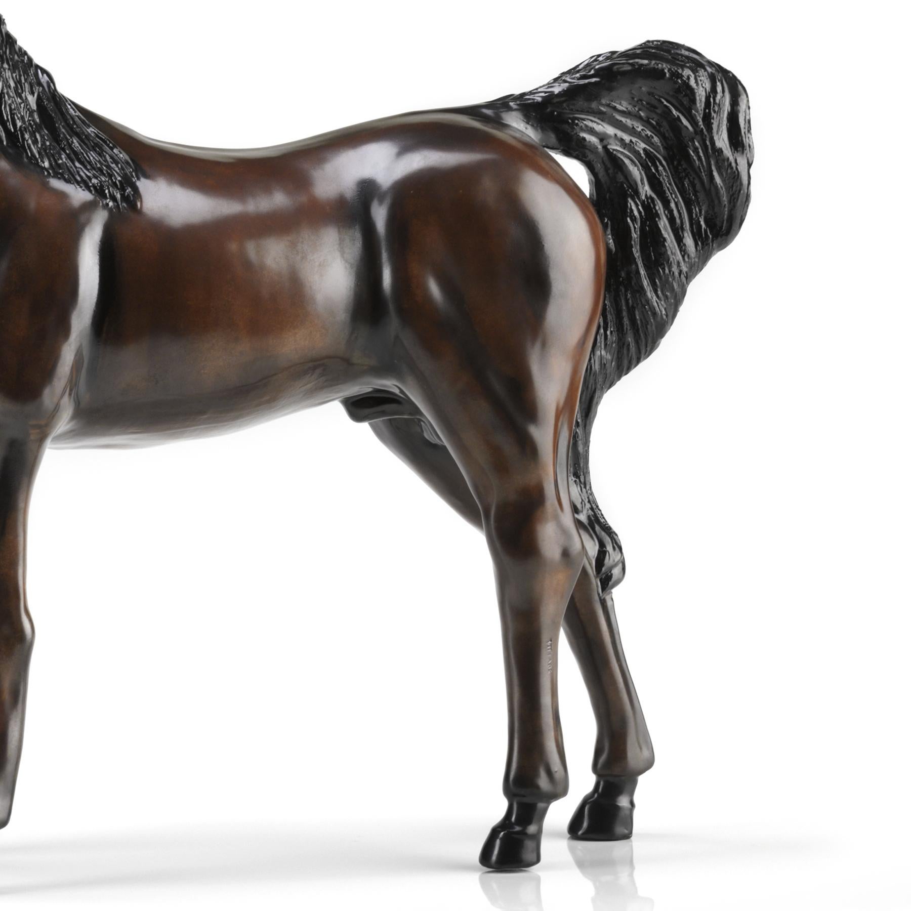 Pure Bred Horse Sculpture In New Condition For Sale In Paris, FR