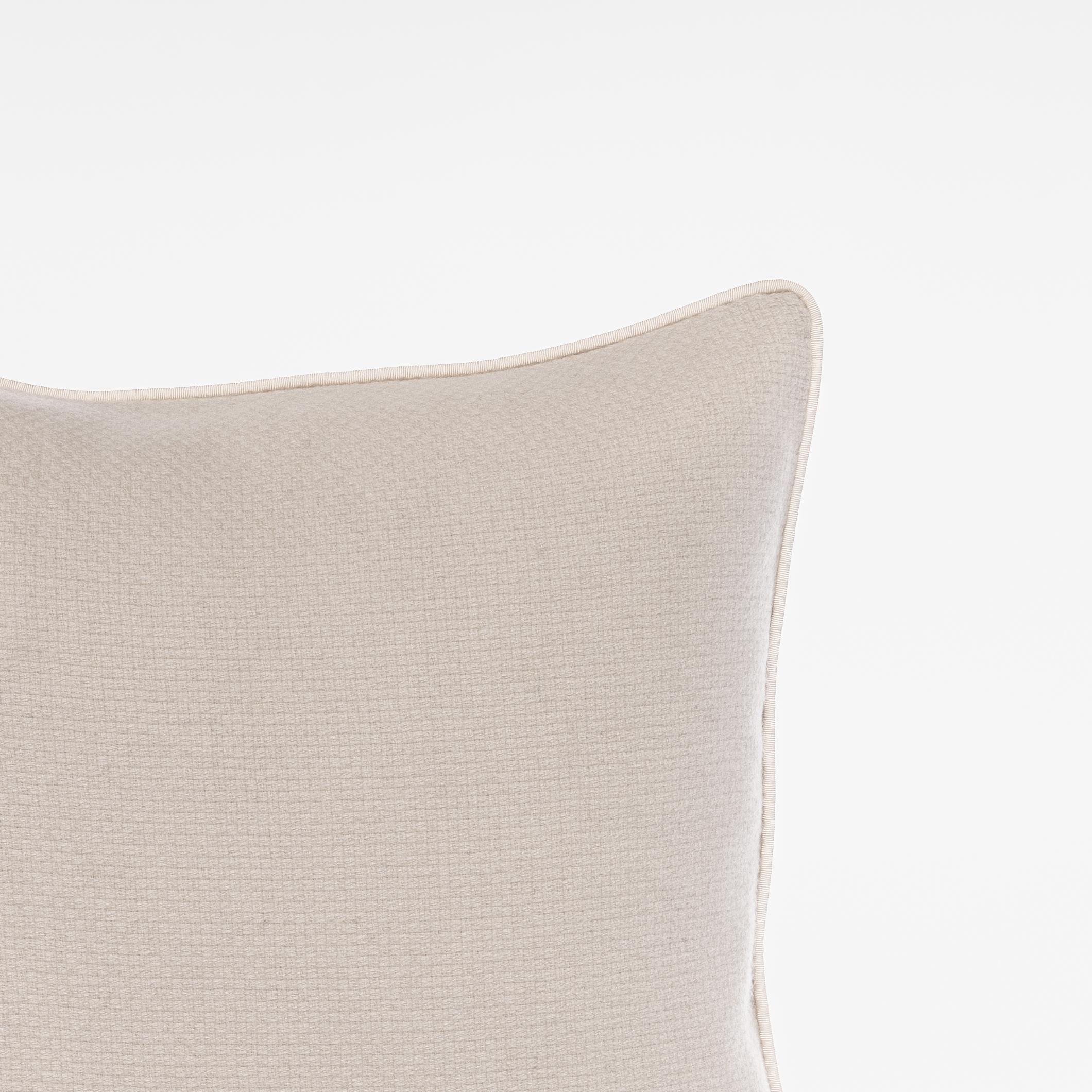 Pure Cashmere fabric Cushion with a tight knitted effect.

Cashmere textile is one of the most valuable and thin fiber in the world. Extremely soft and lightweight, it is breathable and helps body temperature thermoregulation thanks to its