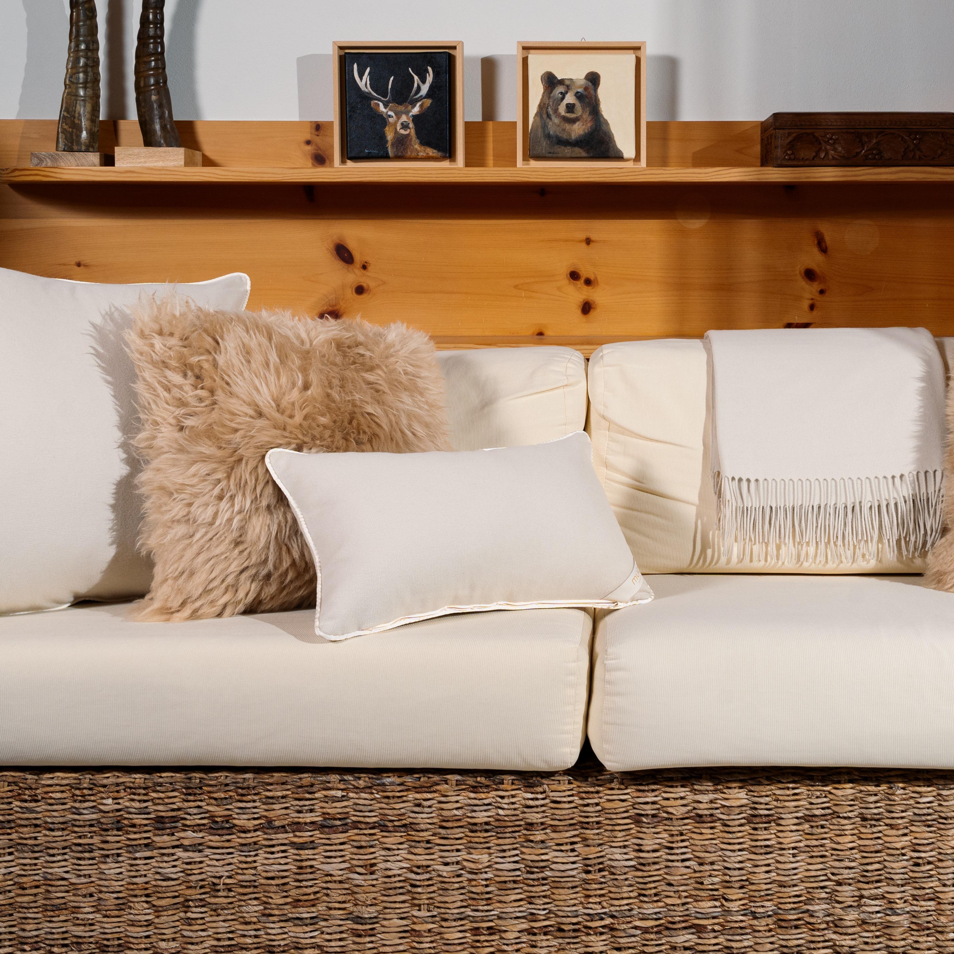 Lendenkissen aus reinem Kaschmir in Beige von Muchi Decor, hergestellt in Italien (Handgefertigt) im Angebot