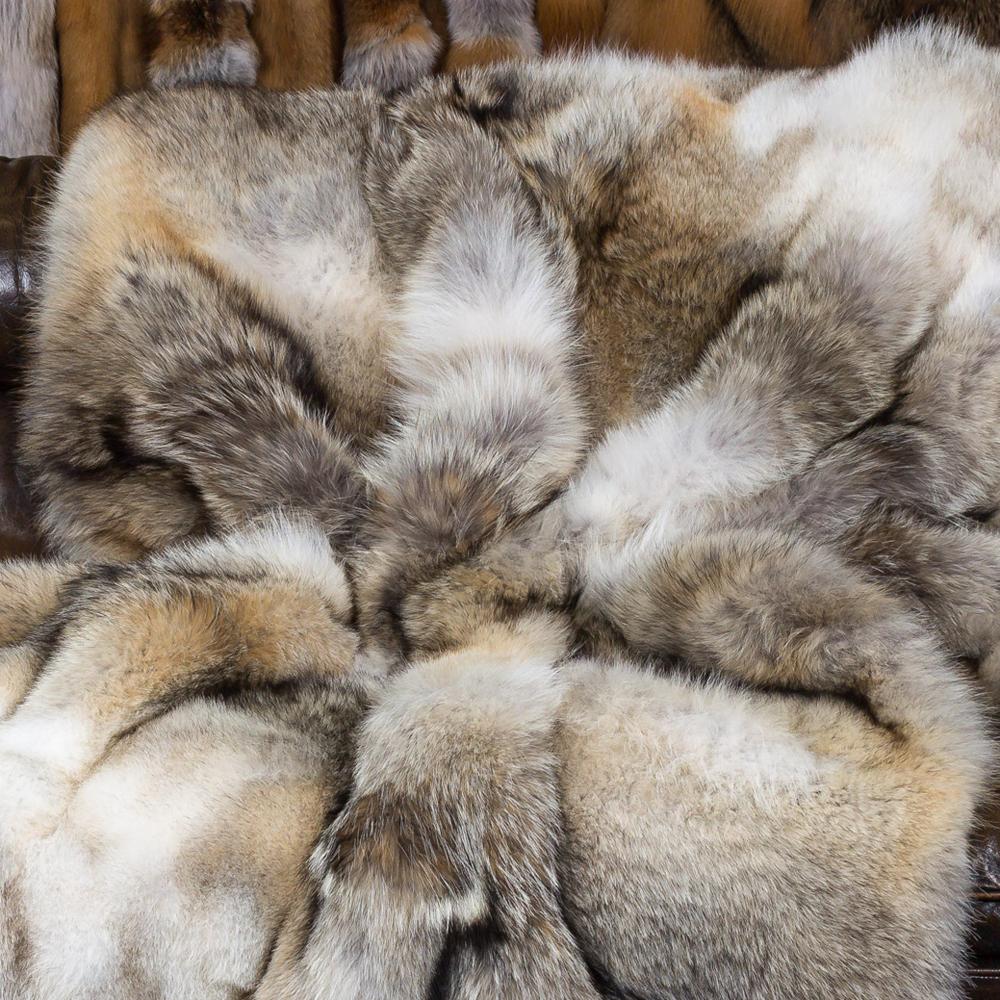 Canadien Plaid en fourrure de coyote pure avec cachemire en vente