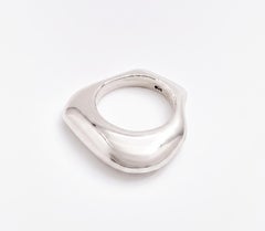 Pure Form 03 Ring in Sterling Silver 925 by KARNEEVAL