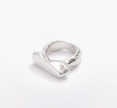 Pure Form 04 Ring in Sterling Silver 925 by KARNEEVAL