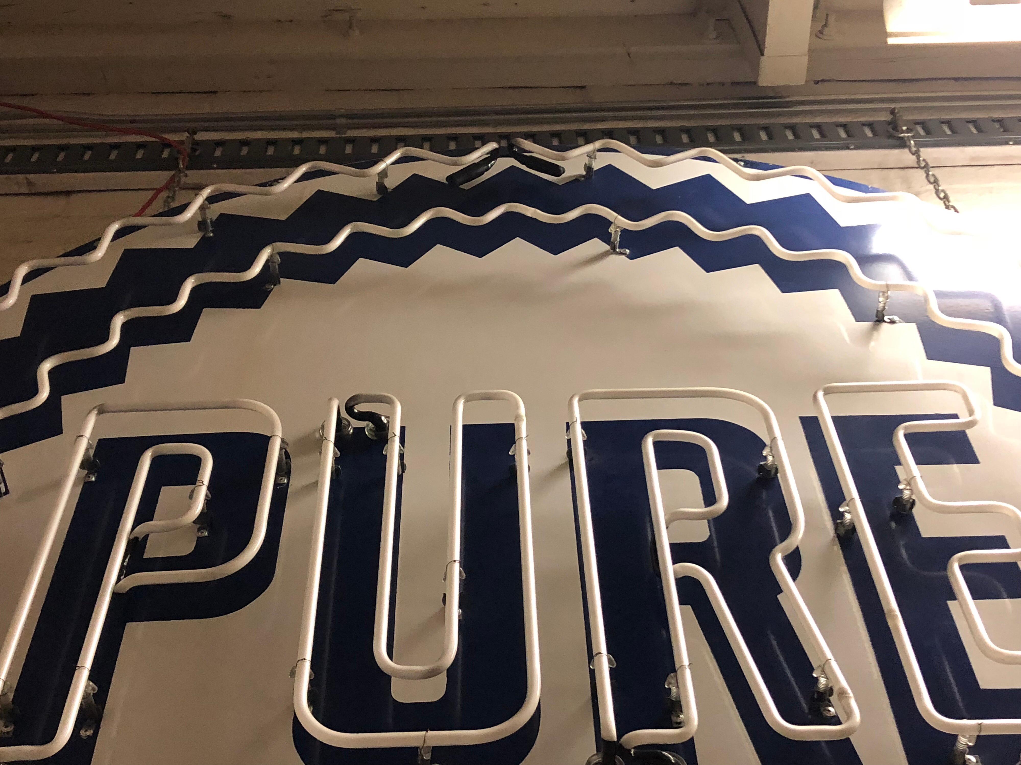 Pure Oil Animated Neon Sign, 1950s For Sale 4