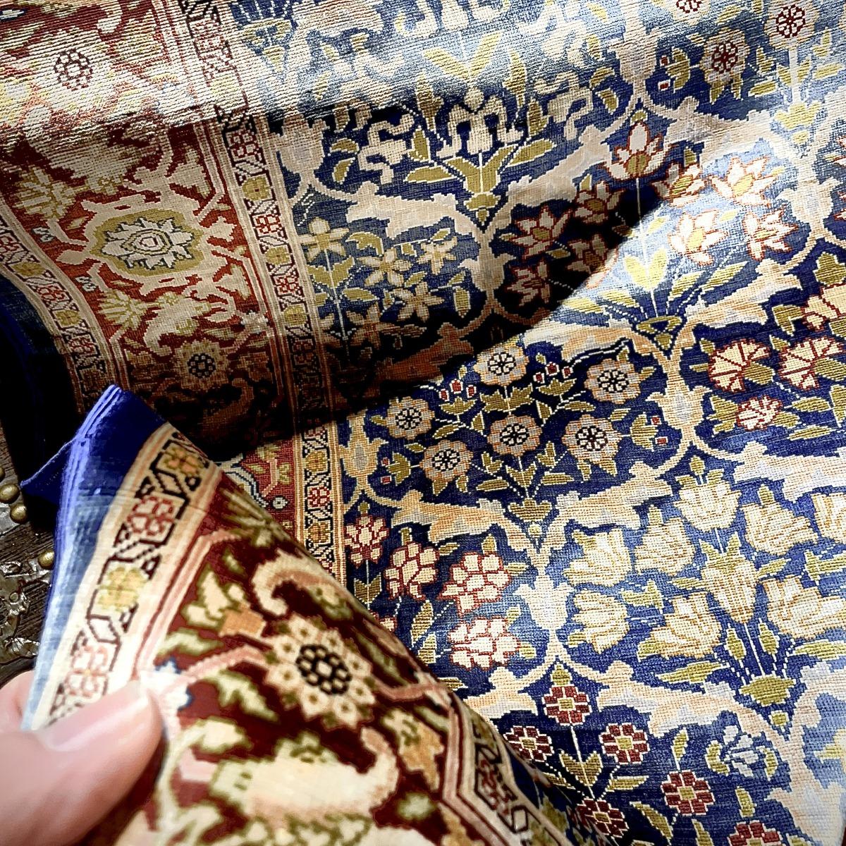 Very fine Turkish pure silk Hereke rug from the famous town of finest carpets. 

Hereke silk carpet / rug Turkey  3.0 x 2.2 ft 91 x 65 cm 
Rare fine Hereke silk carpet, hand-knotted 1 million knots per m² / 654 kpsi.
Design: Hereke Silk