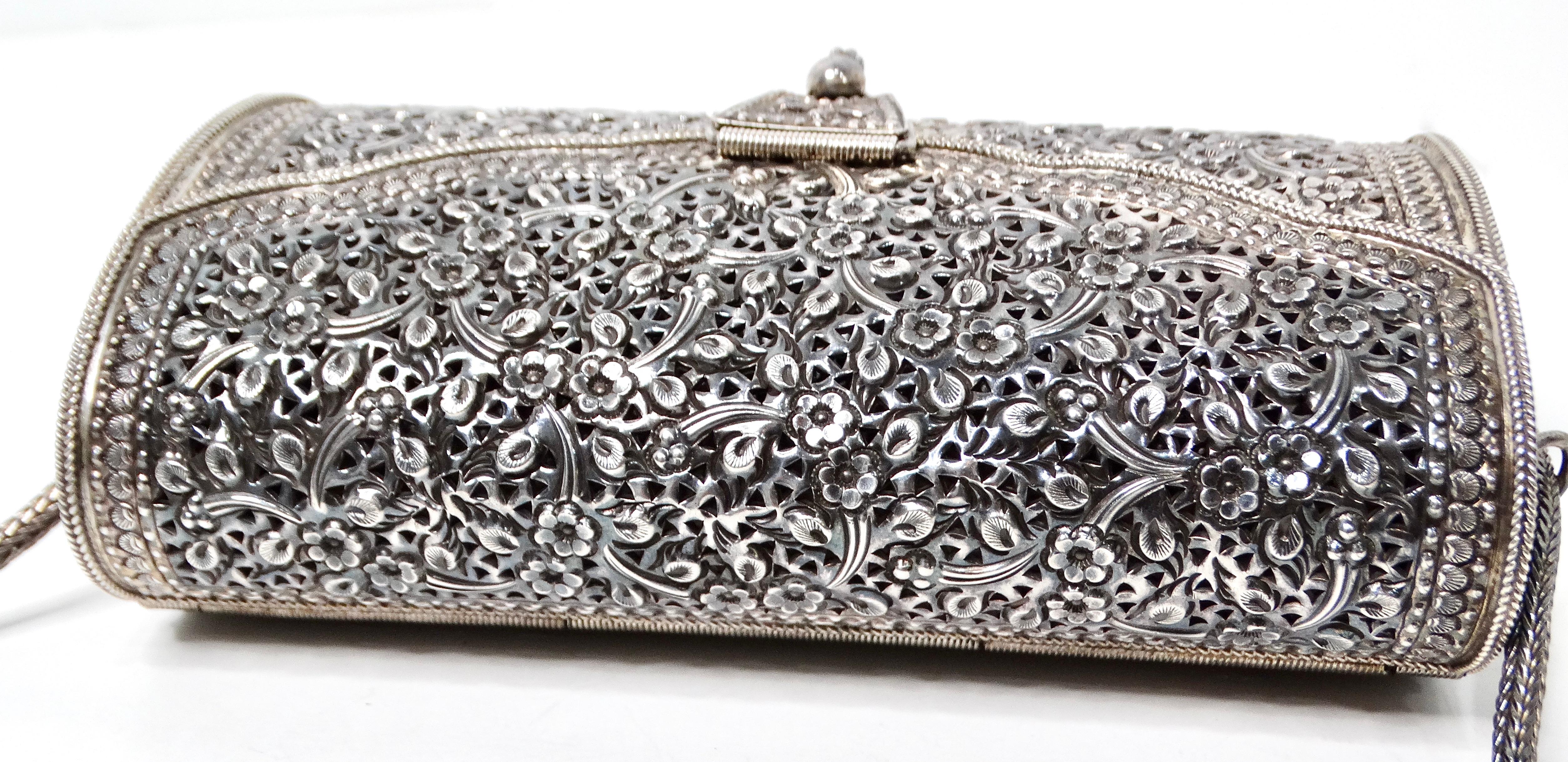Bolsa de Embrague Crossbody Filigrana Floral Plata Pura circa vintage en Bueno estado para la venta en Scottsdale, AZ