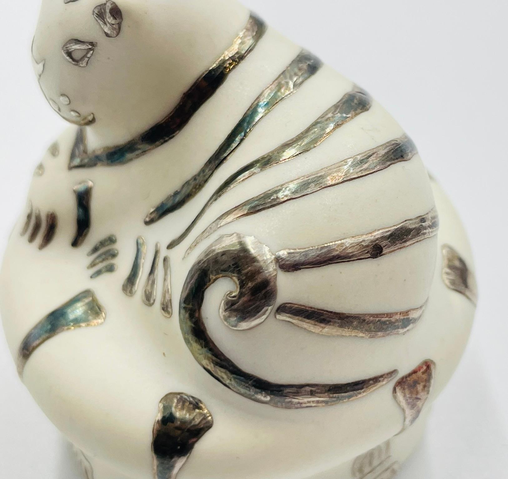 Salero y Pimentero Gato de Plata Pura y Porcelana de Emilia Castillo en venta 11
