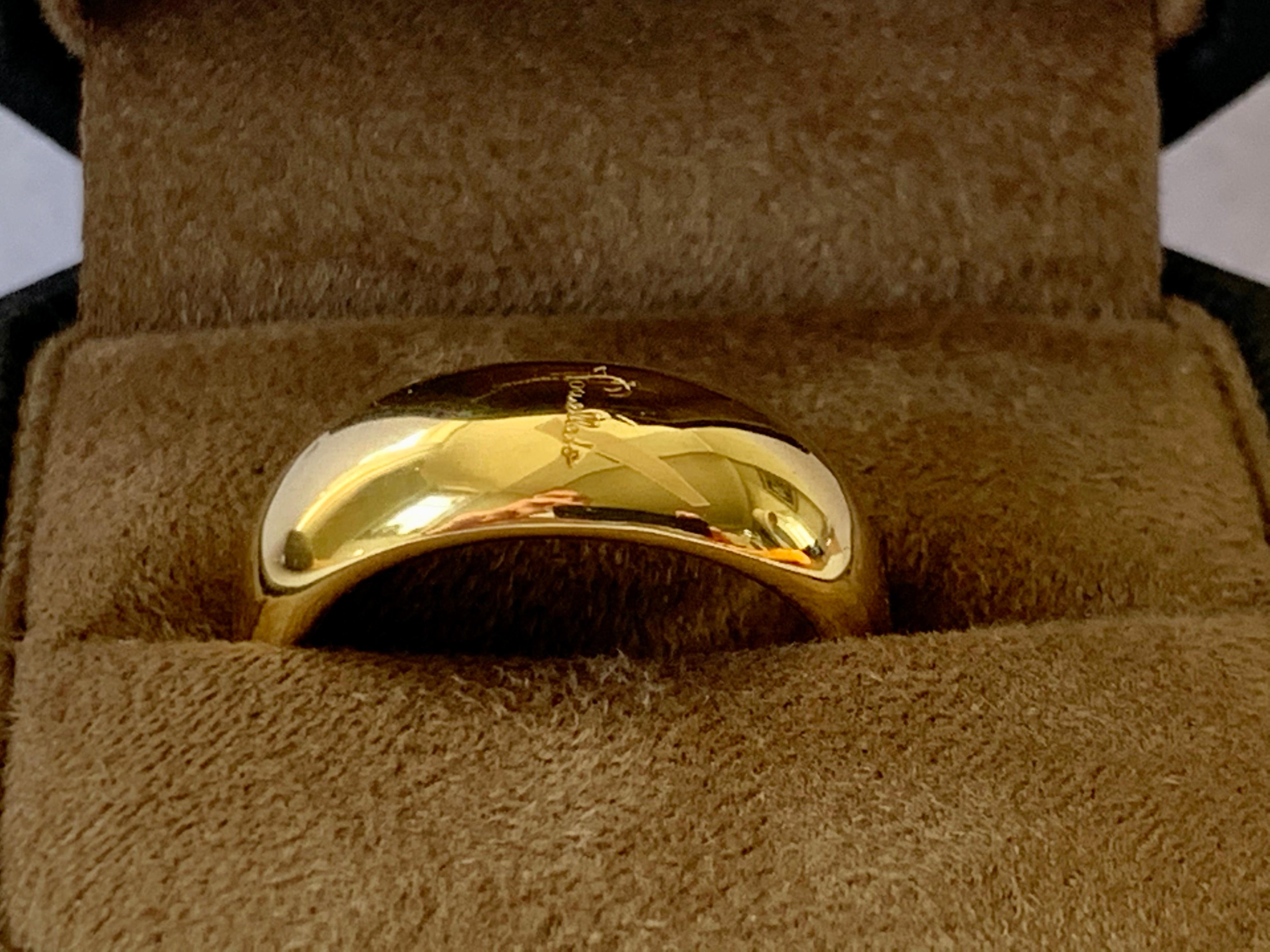 Pure Simplicity 18 Karat Yellow Gold Ring Pomellato 1