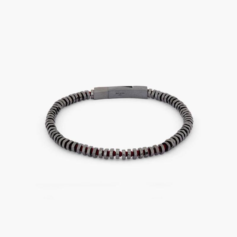 Uomo Bracciale in filo puro con macramè rosso in argento sterling rodiato nero, misura L in vendita