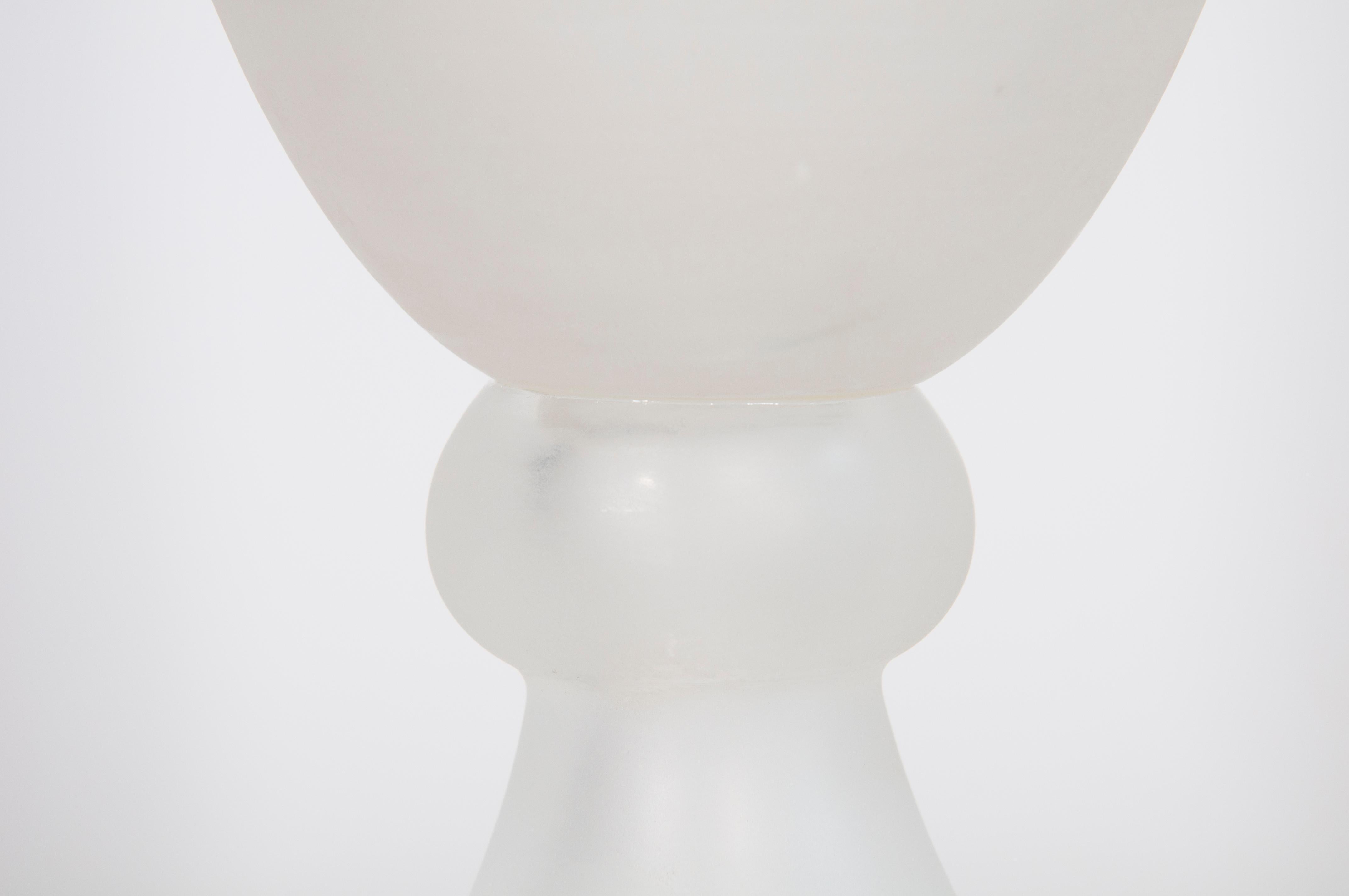 Pure White Cenedese cavated style Vase in Blown Murano Glass Venice Italy 1990s In Excellent Condition For Sale In Villaverla, IT