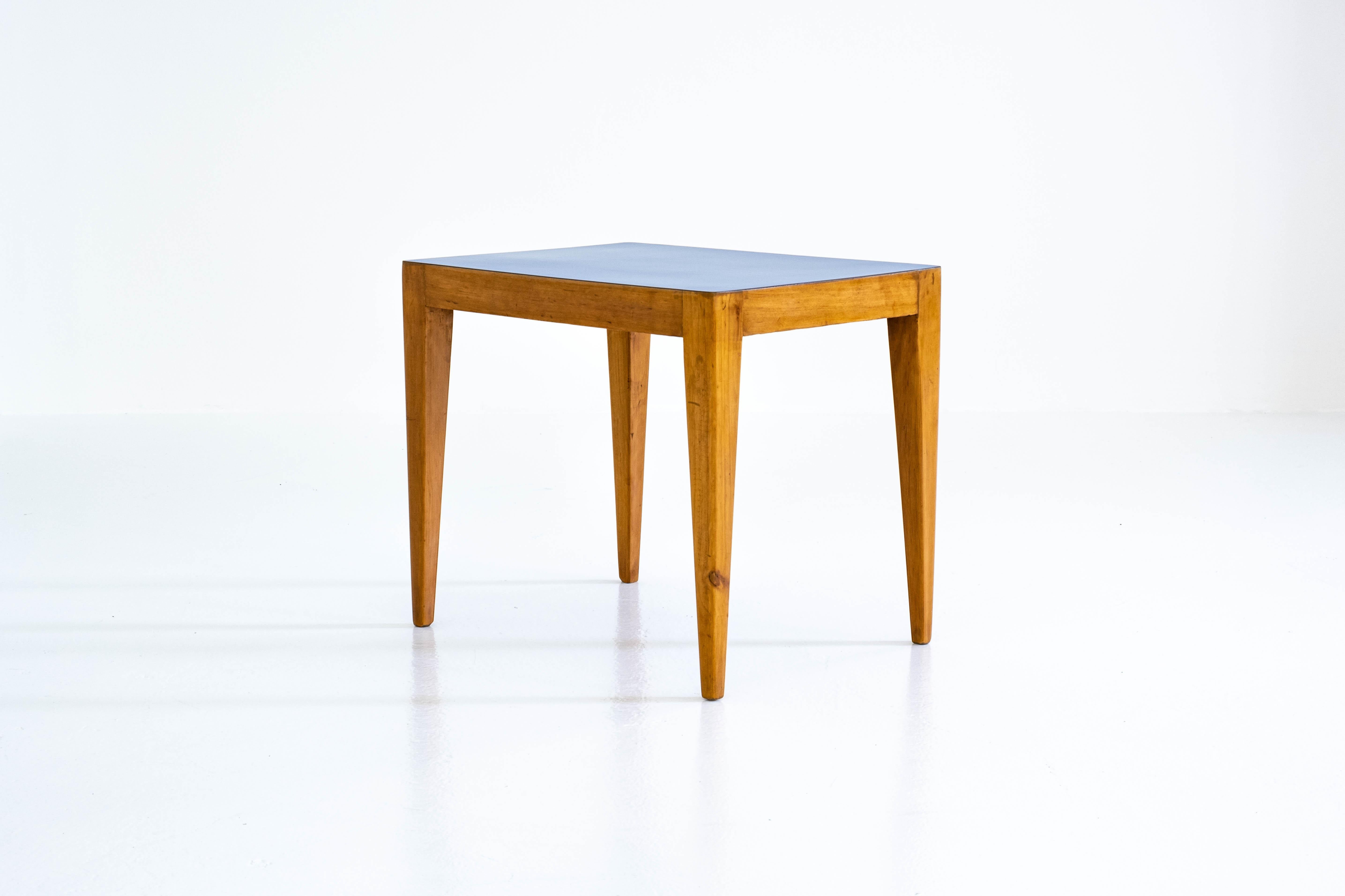 Mid-20th Century Puristic, Mediterranean Blue Top, Side Table Attr. to Gio Ponti, Italy, 1960s
