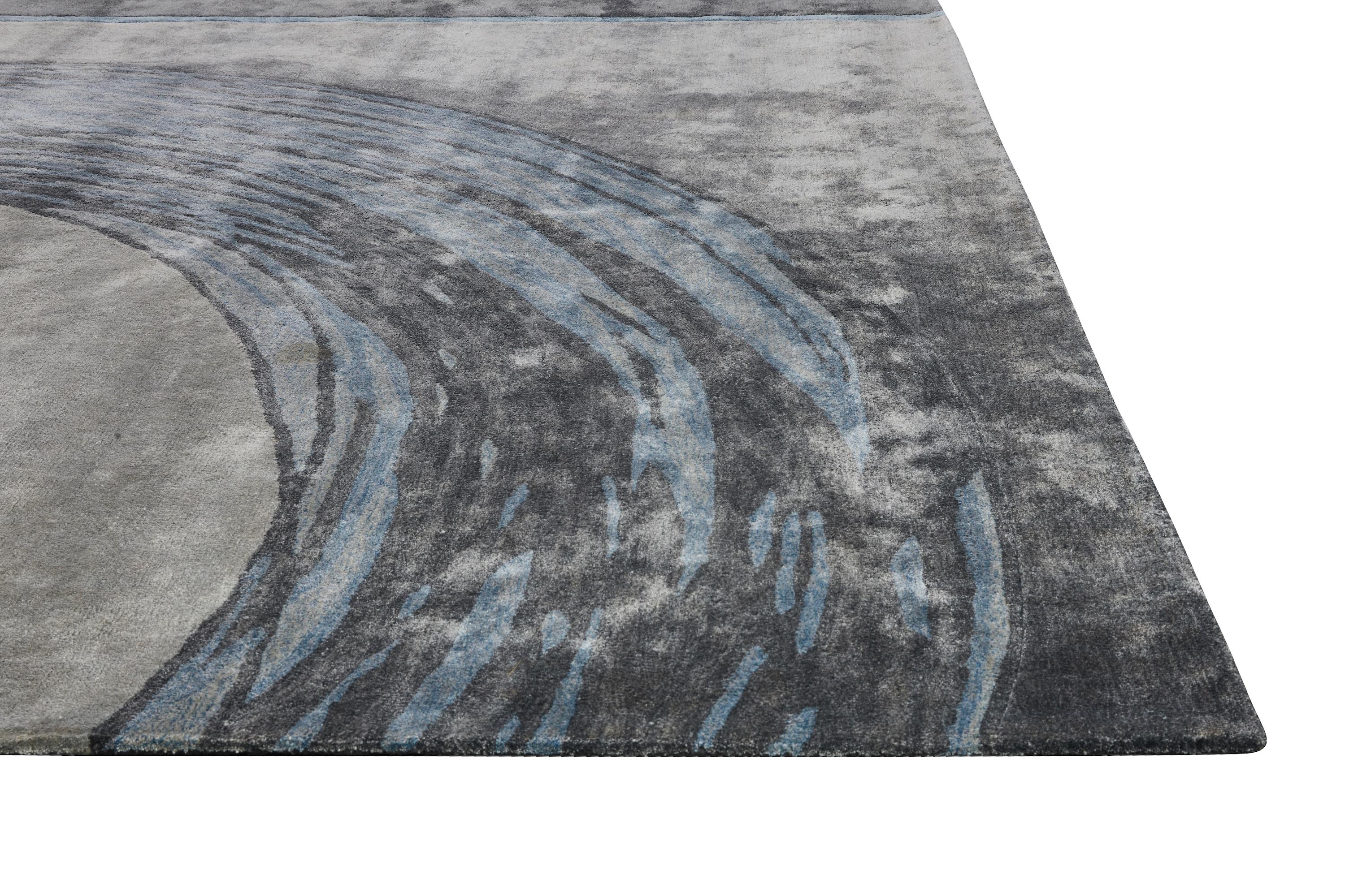 Tapis contemporain PURO touffeté à la main en laine et soie aux couleurs bleue et rouille par Hands en vente 3