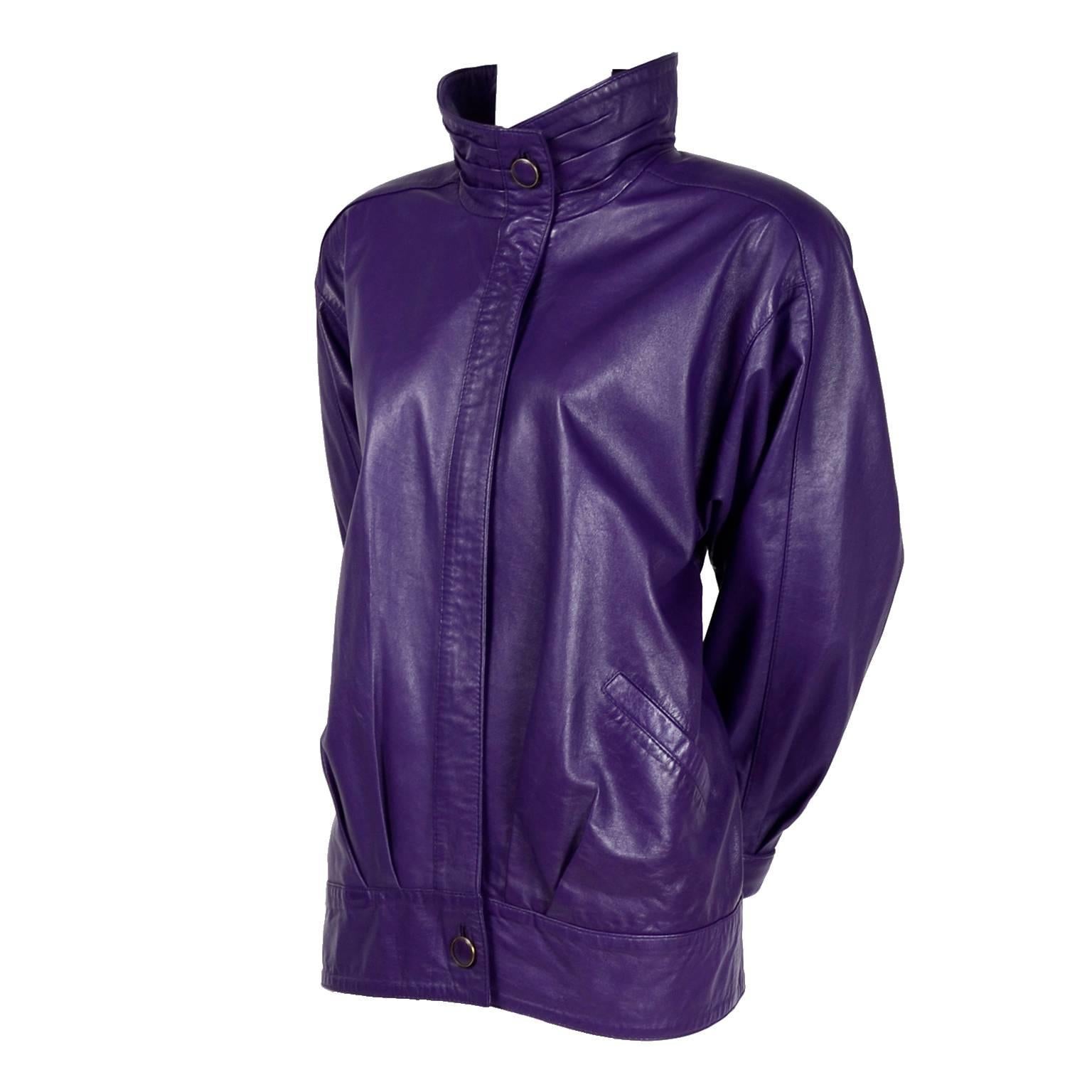 Melek Oversized Purple Leather Coat Jacket with Zip Front and Pockets, 1980s