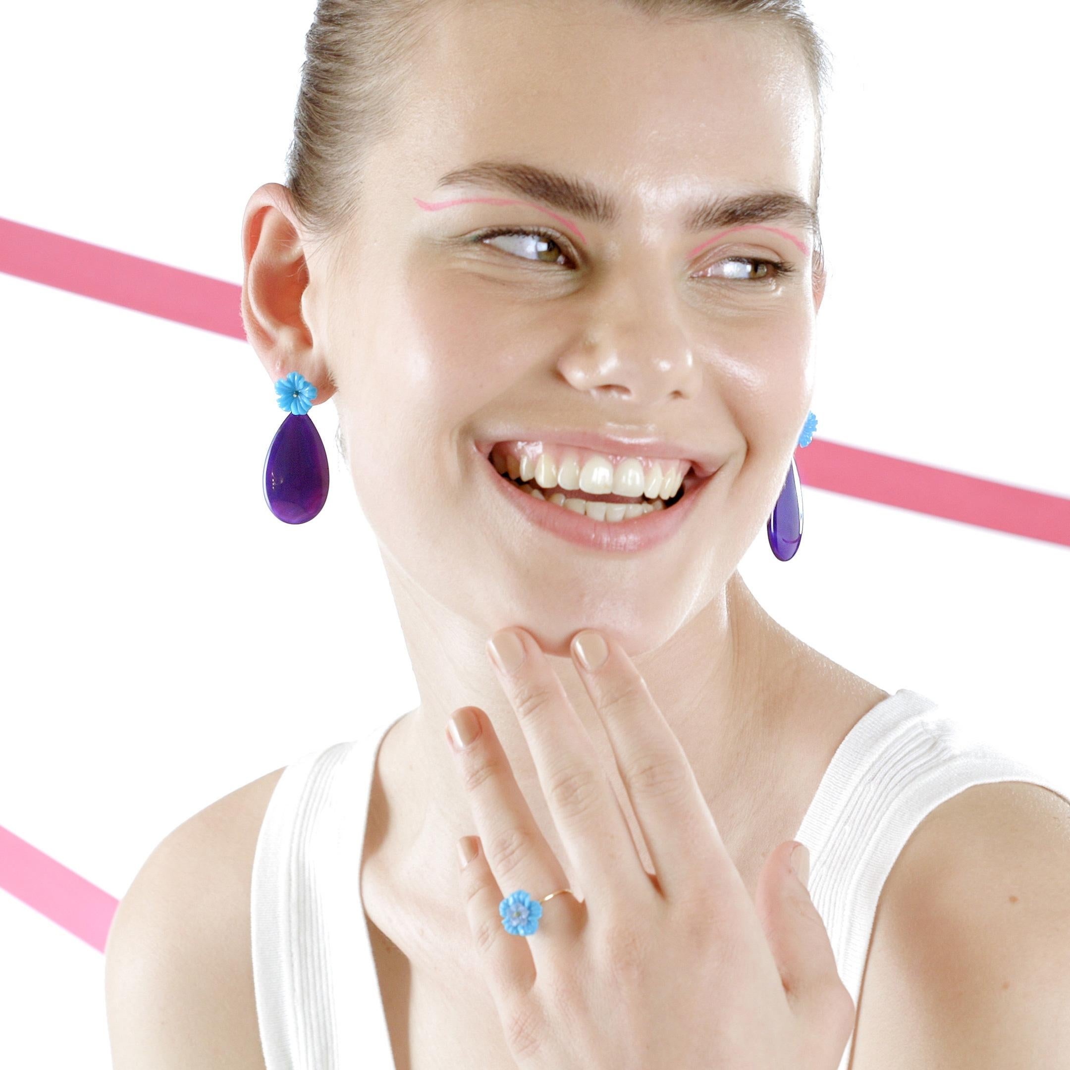 Moderne italienische Tropfenohrringe aus 18 Karat Gold mit lila Achat, natürlicher Türkis im Angebot 13