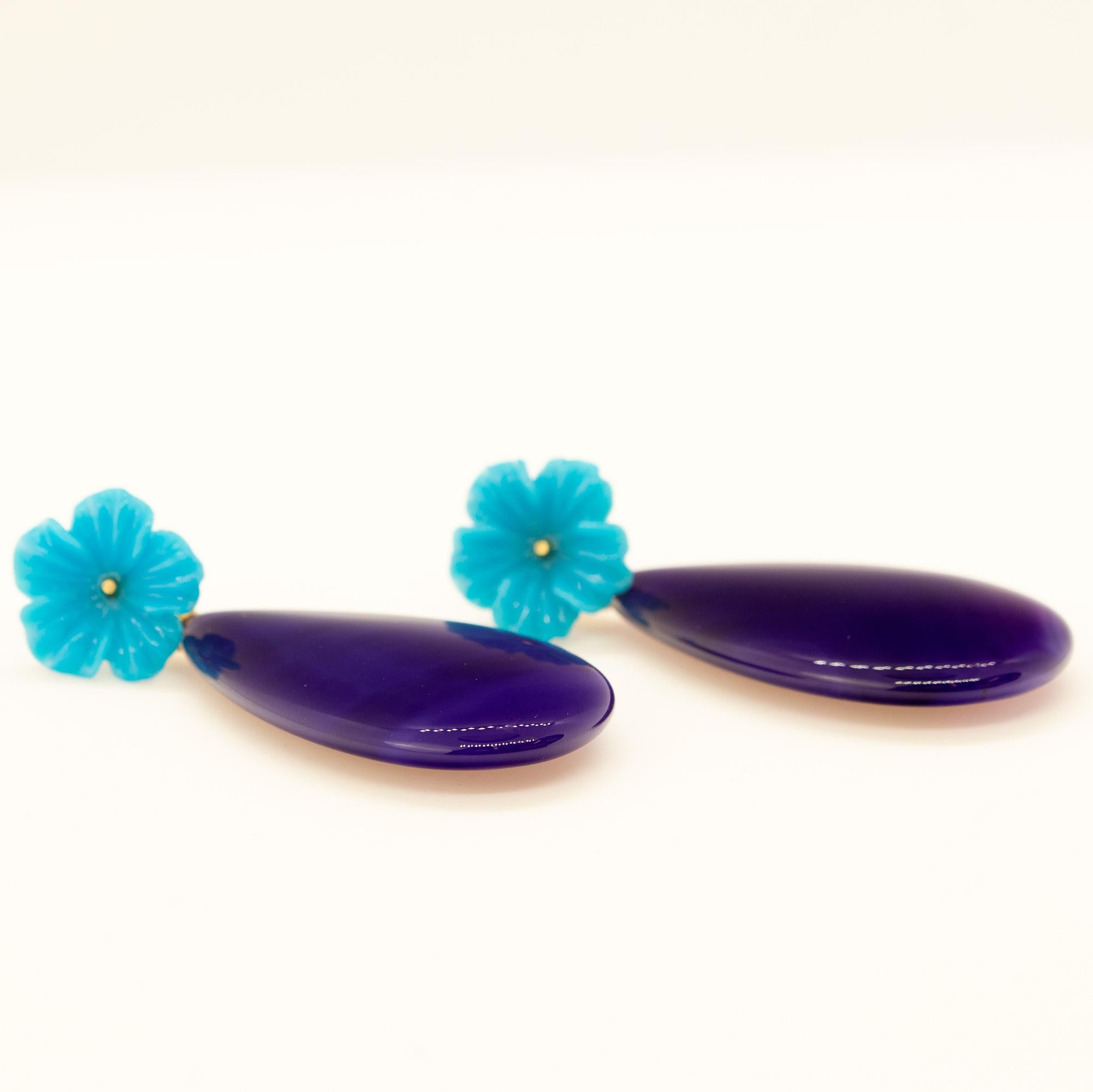 Moderne italienische Tropfenohrringe aus 18 Karat Gold mit lila Achat, natürlicher Türkis im Angebot 2