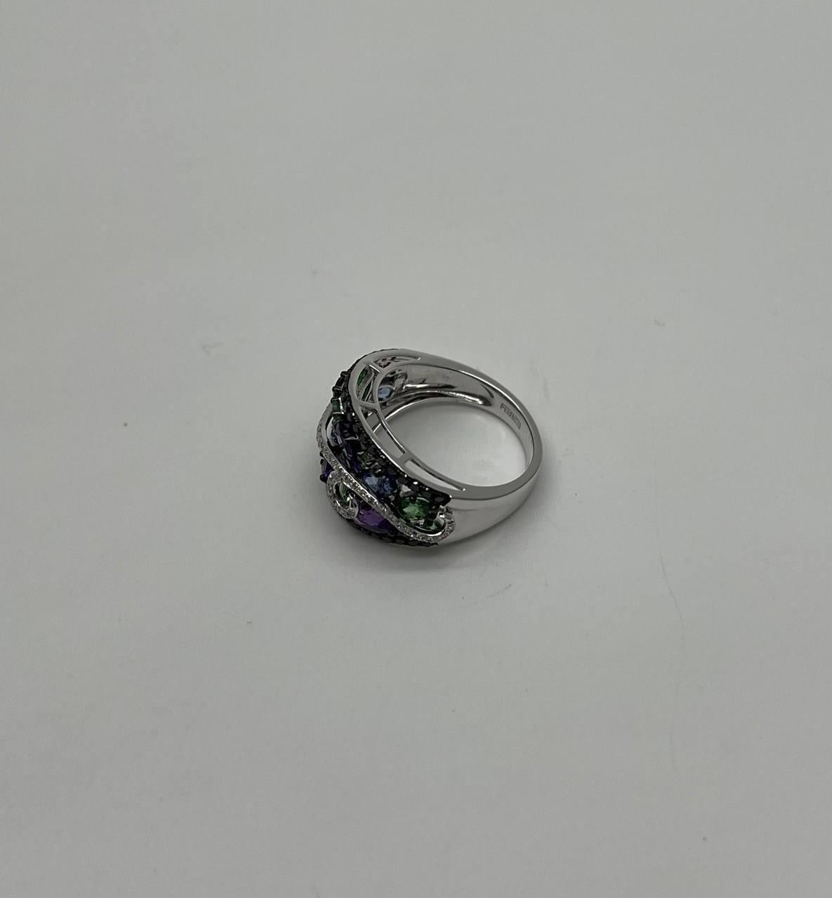 Purple Amethyst Blue Sapphire Green Tsavorite Diamonds 14K Gold Statement Ring In New Condition For Sale In Oakton, VA
