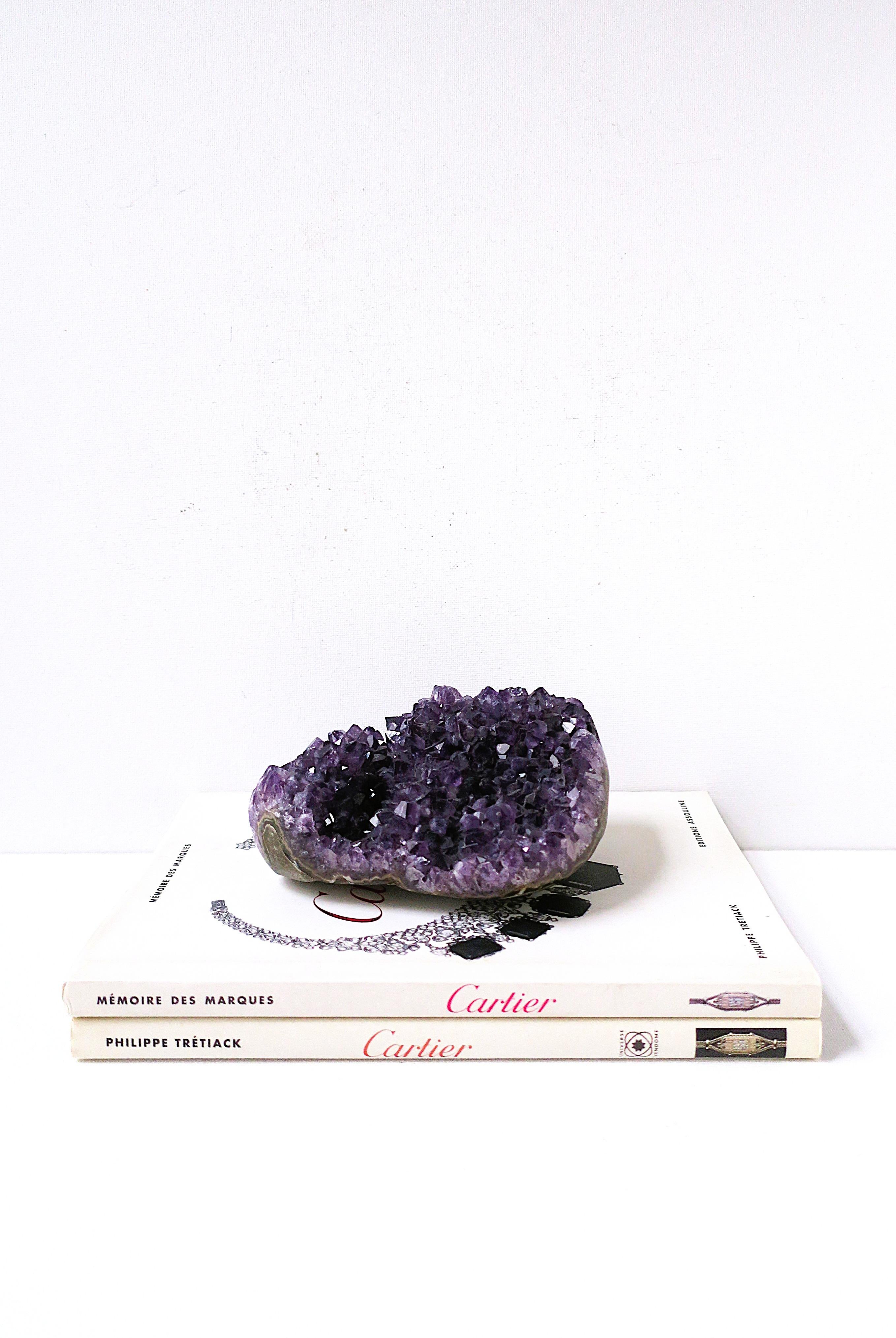 Lila Amethyst Dekoratives Objekt Briefbeschwerer im Zustand „Gut“ im Angebot in New York, NY