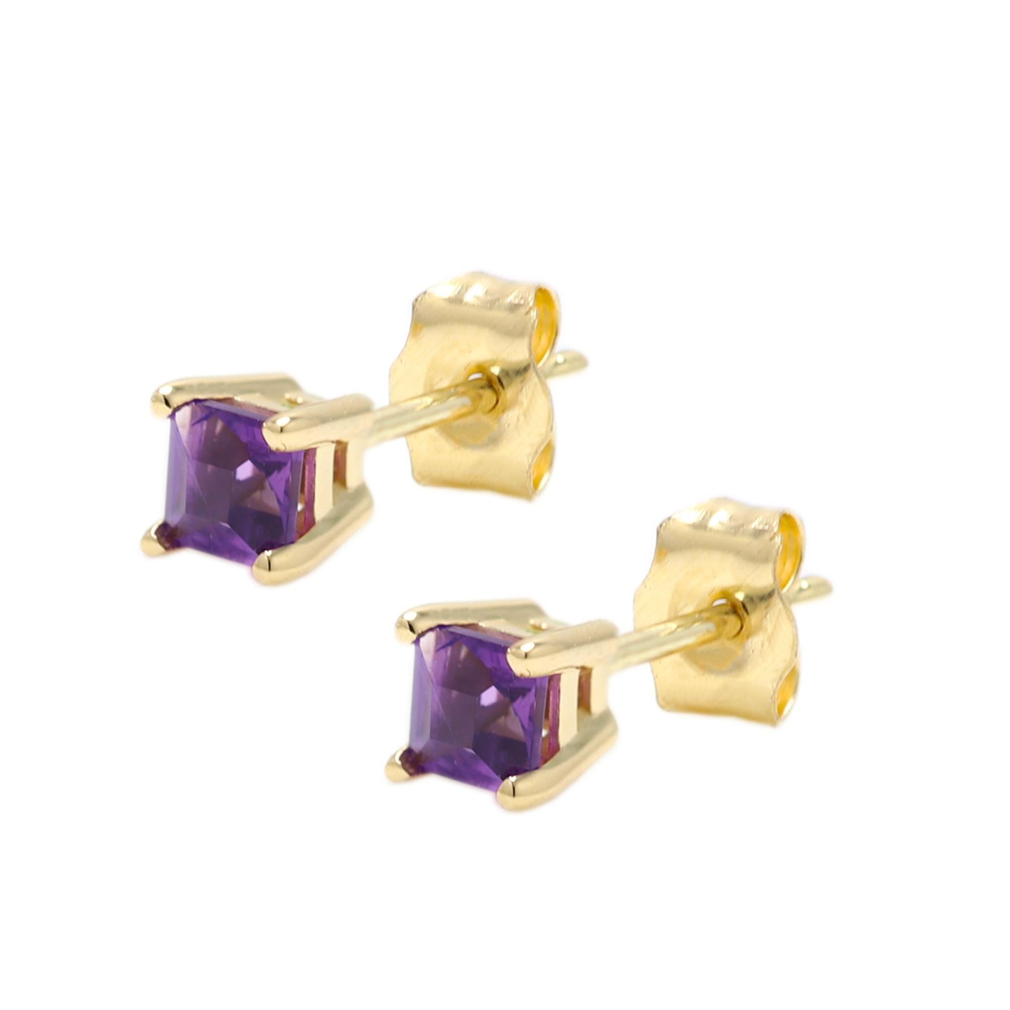 Purple Amethyst Earring Studs Mini Cute Karat Yellow Gold, Natural Gems In New Condition For Sale In Brooklyn, NY