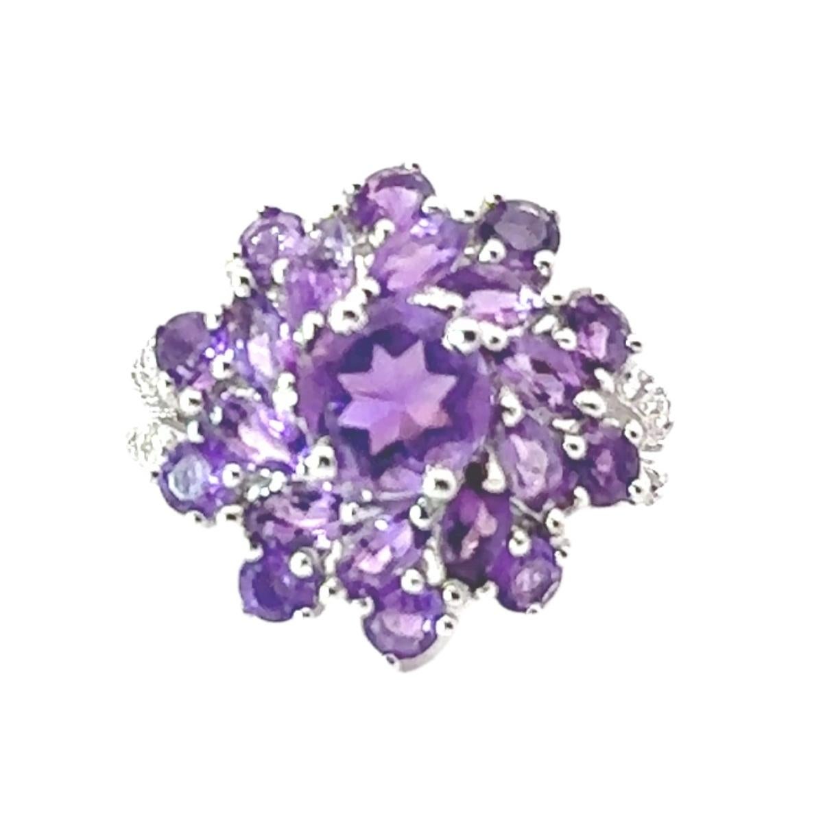 For Sale:  Purple Amethyst Gemstone Cocktail Sterling Silver Ring for Engagement Gift 8