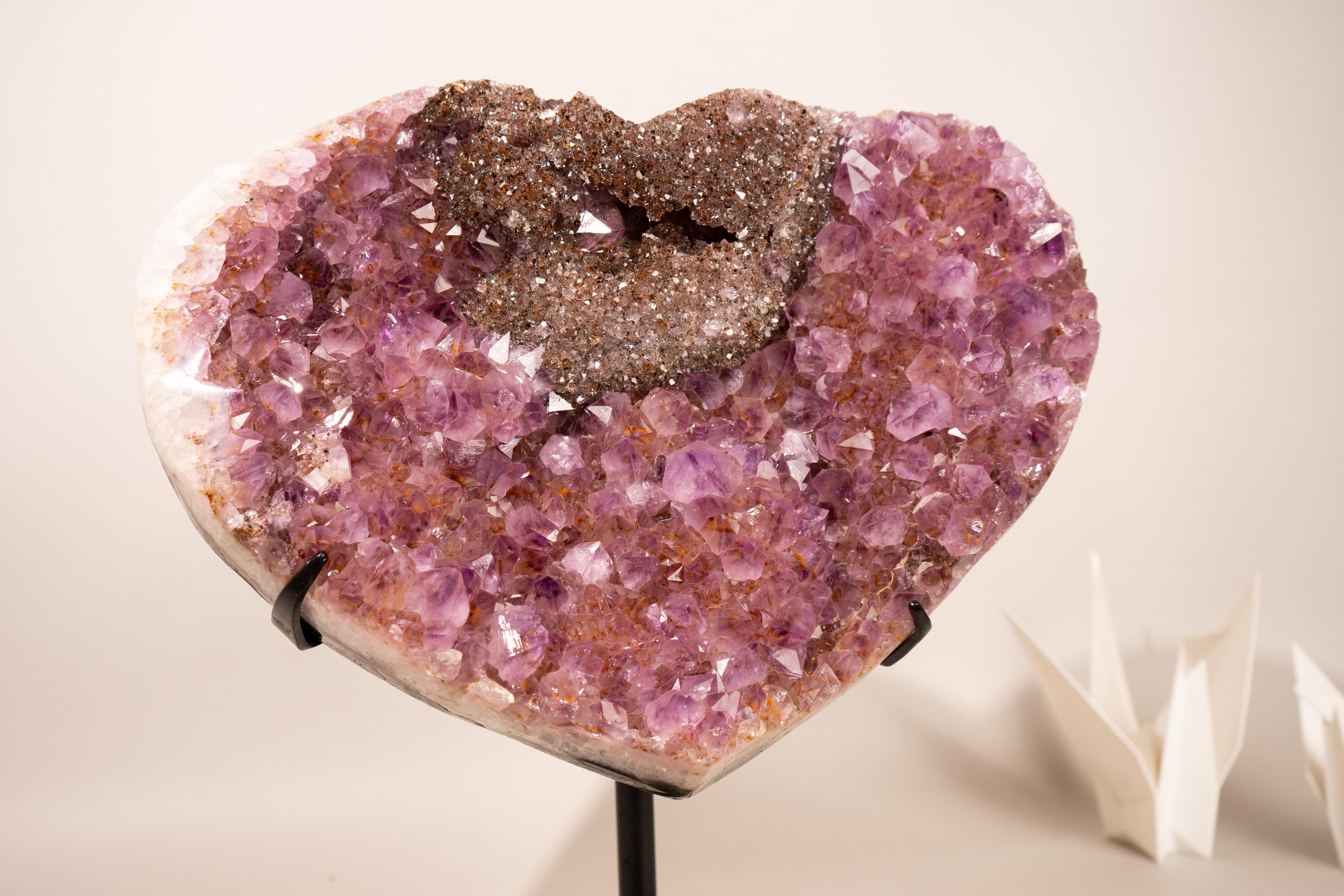Purple Amethyst Heart with Sparkly Galaxy Druzy Nest, Large Size Crystal Decor en Nuevo estado para la venta en Ametista Do Sul, BR