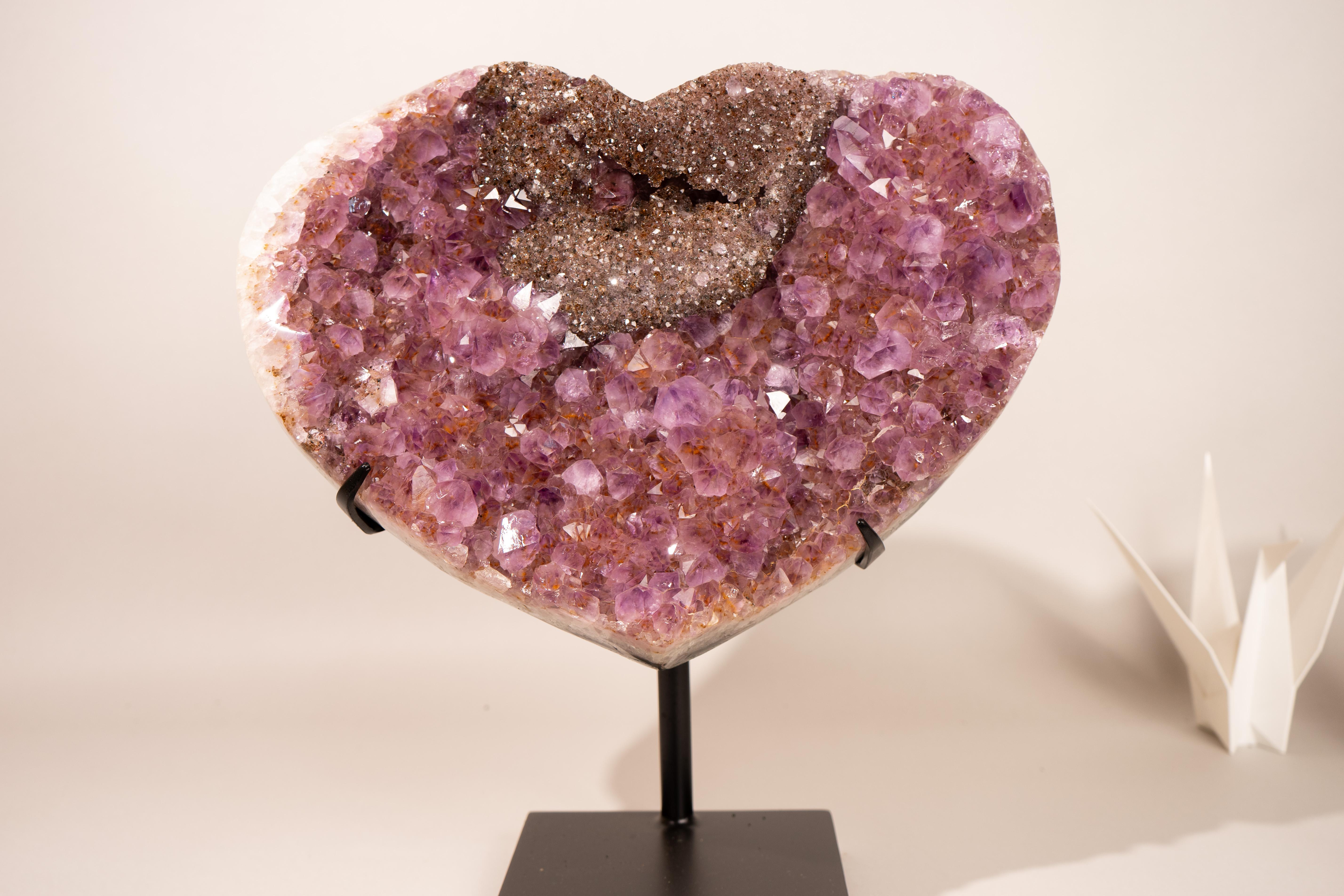 Purple Amethyst Heart with Sparkly Galaxy Druzy Nest, Large Size Crystal Decor en venta 1