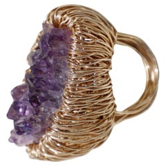 Améthyste violette en or 14 kt F Bague cocktail par l'artiste