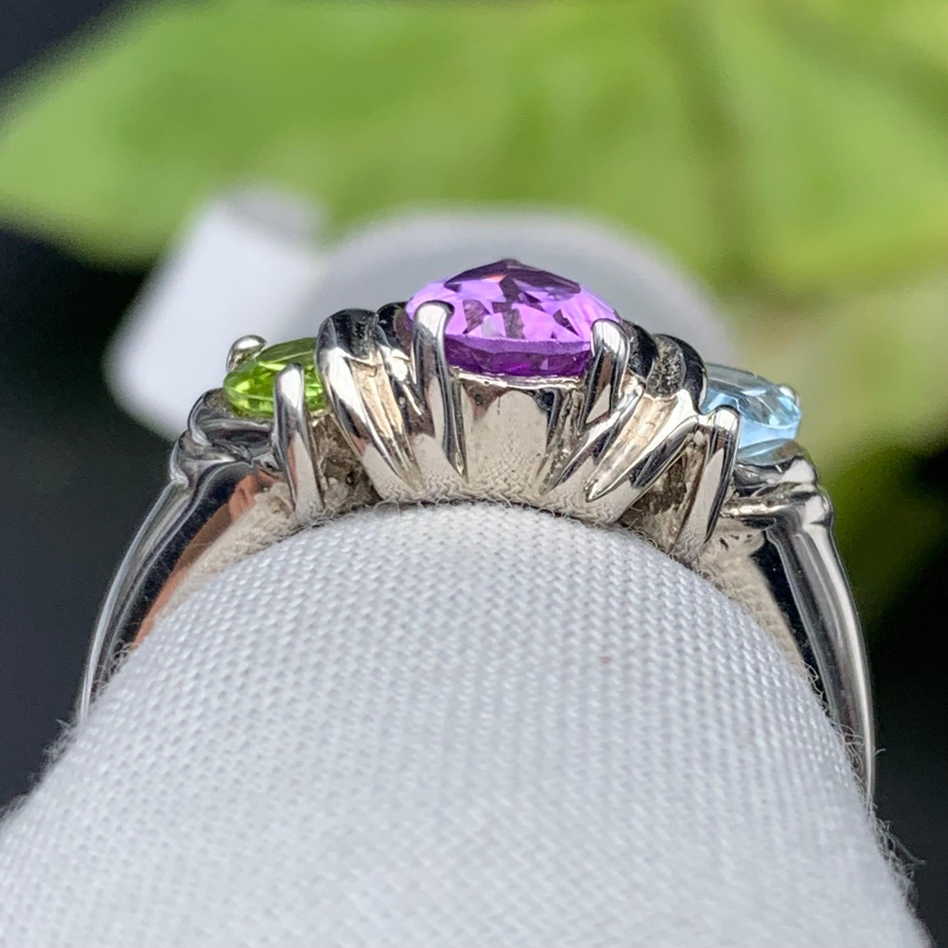 Purple Amethyst Ring with Peridot & Blue Topaz Side Stones Silver Ring  Size 9 For Sale 5