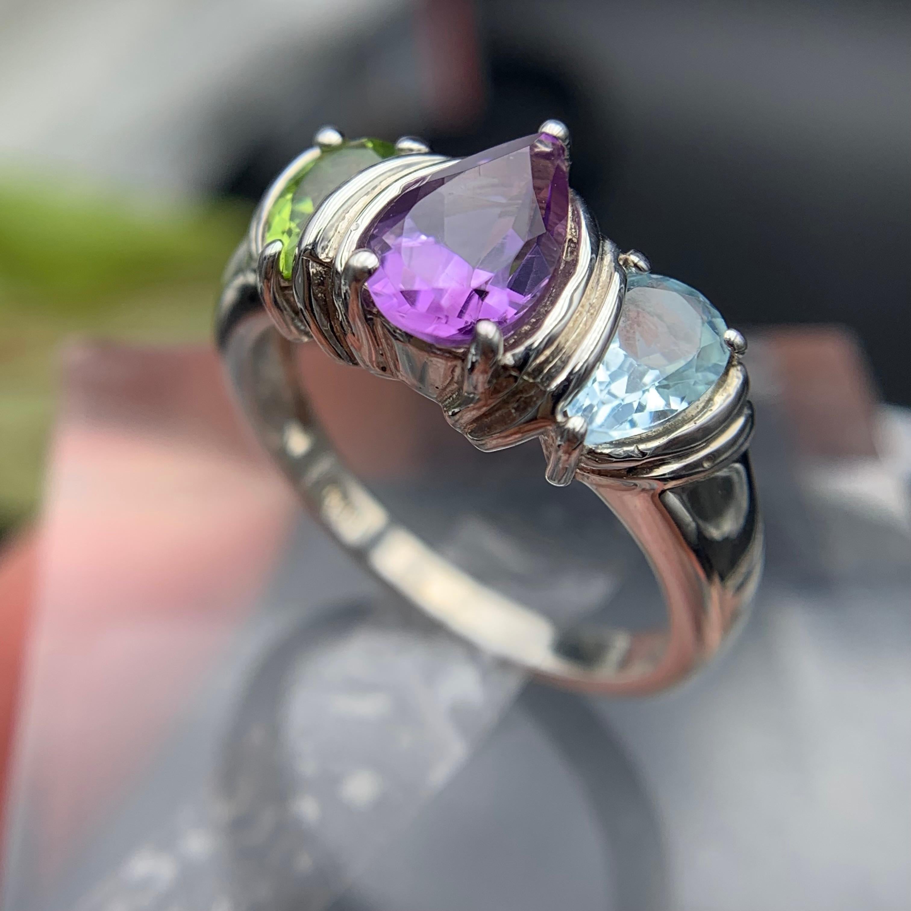 Art Nouveau Purple Amethyst Ring with Peridot & Blue Topaz Side Stones Silver Ring  Size 9 For Sale