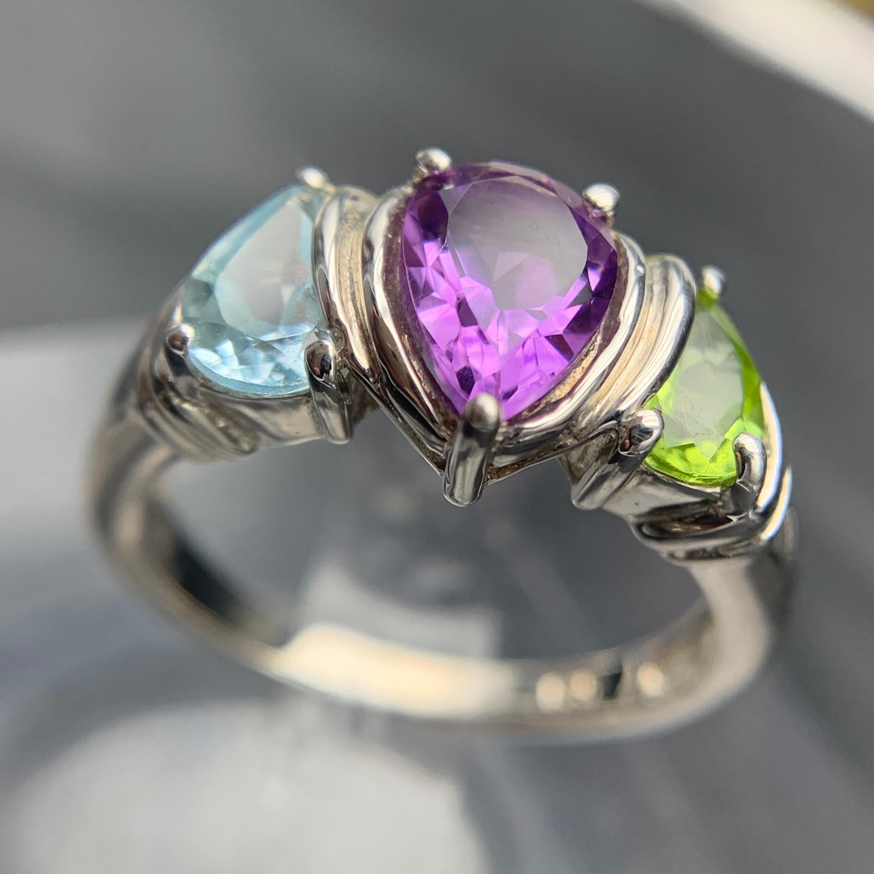 Purple Amethyst Ring with Peridot & Blue Topaz Side Stones Silver Ring  Size 9 For Sale 2