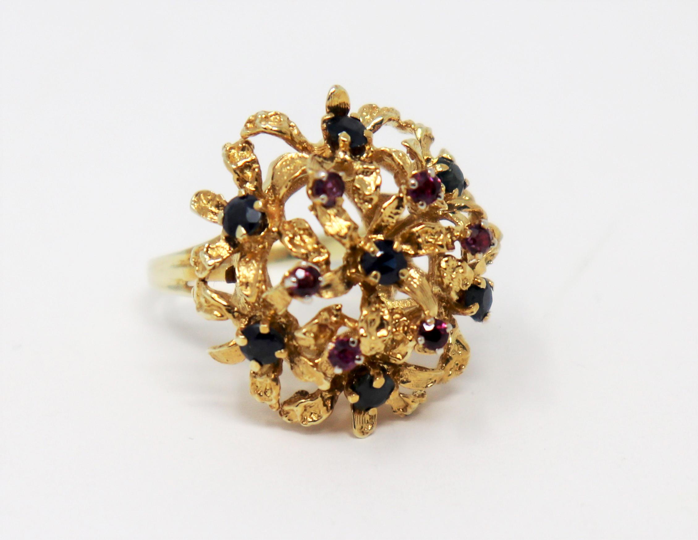 Round Cut Purple and Blue Sapphire Cluster Dome Cocktail Ring in 14 Karat Yellow Gold For Sale